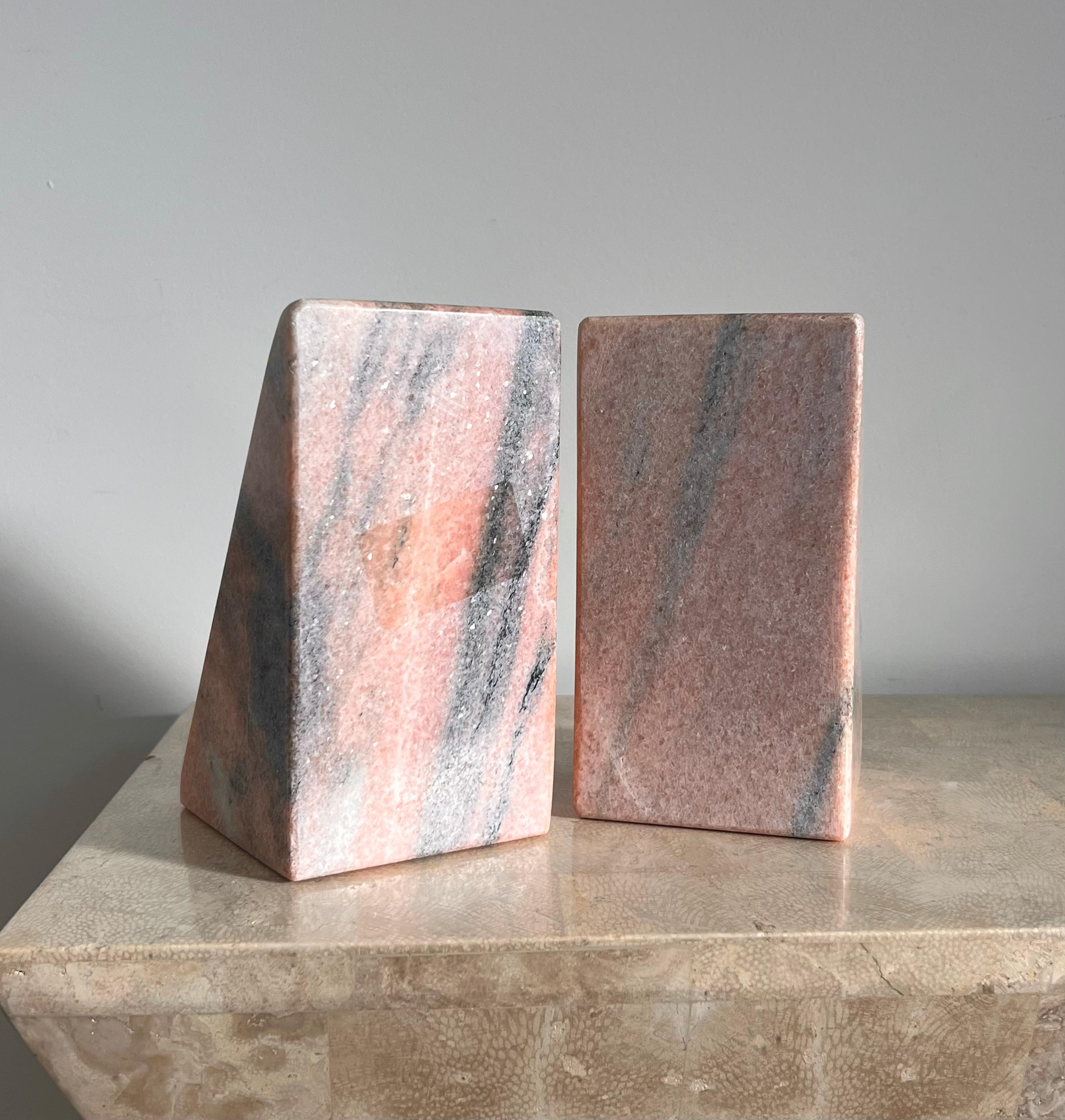 Vintage Pink Marble Bookends with Etched Gothic “B”, Late 20th Century For Sale 4
