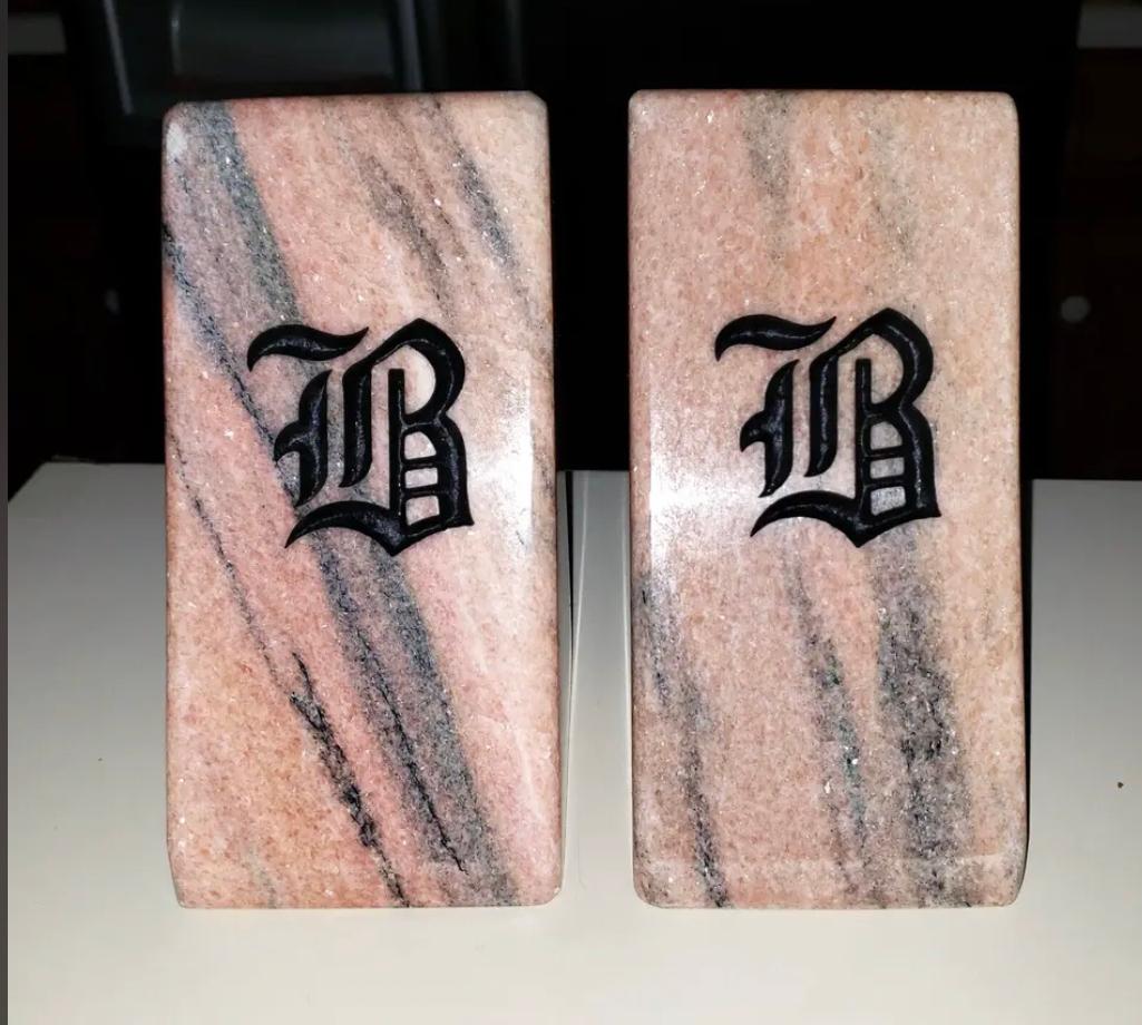 Vintage Pink Marble Bookends with Etched Gothic “B”, Late 20th Century For Sale 7