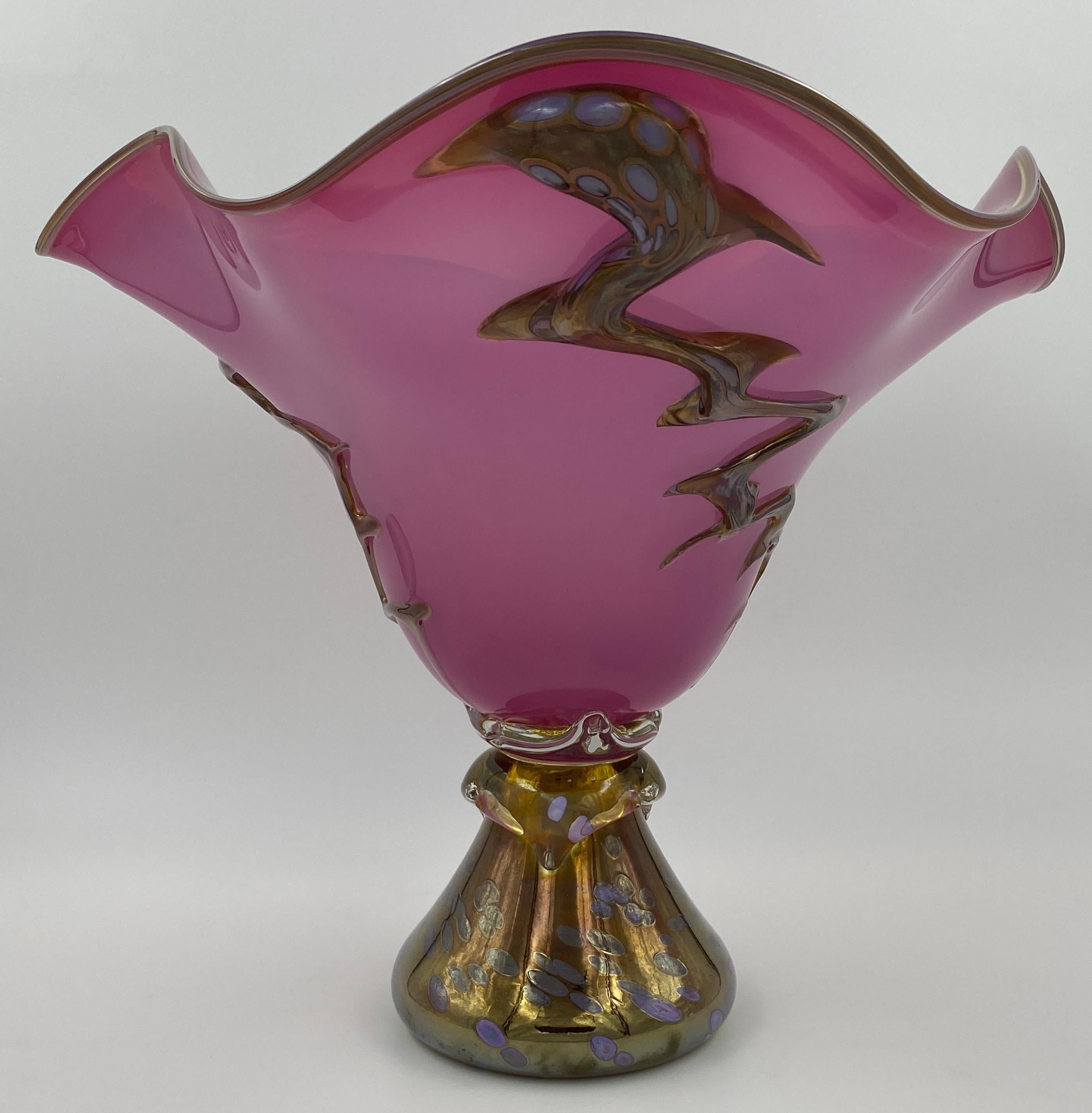 Italian Vintage Pink Murano Art Glass Bowl Centerpiece with Gold Finishes in Blown Glass For Sale
