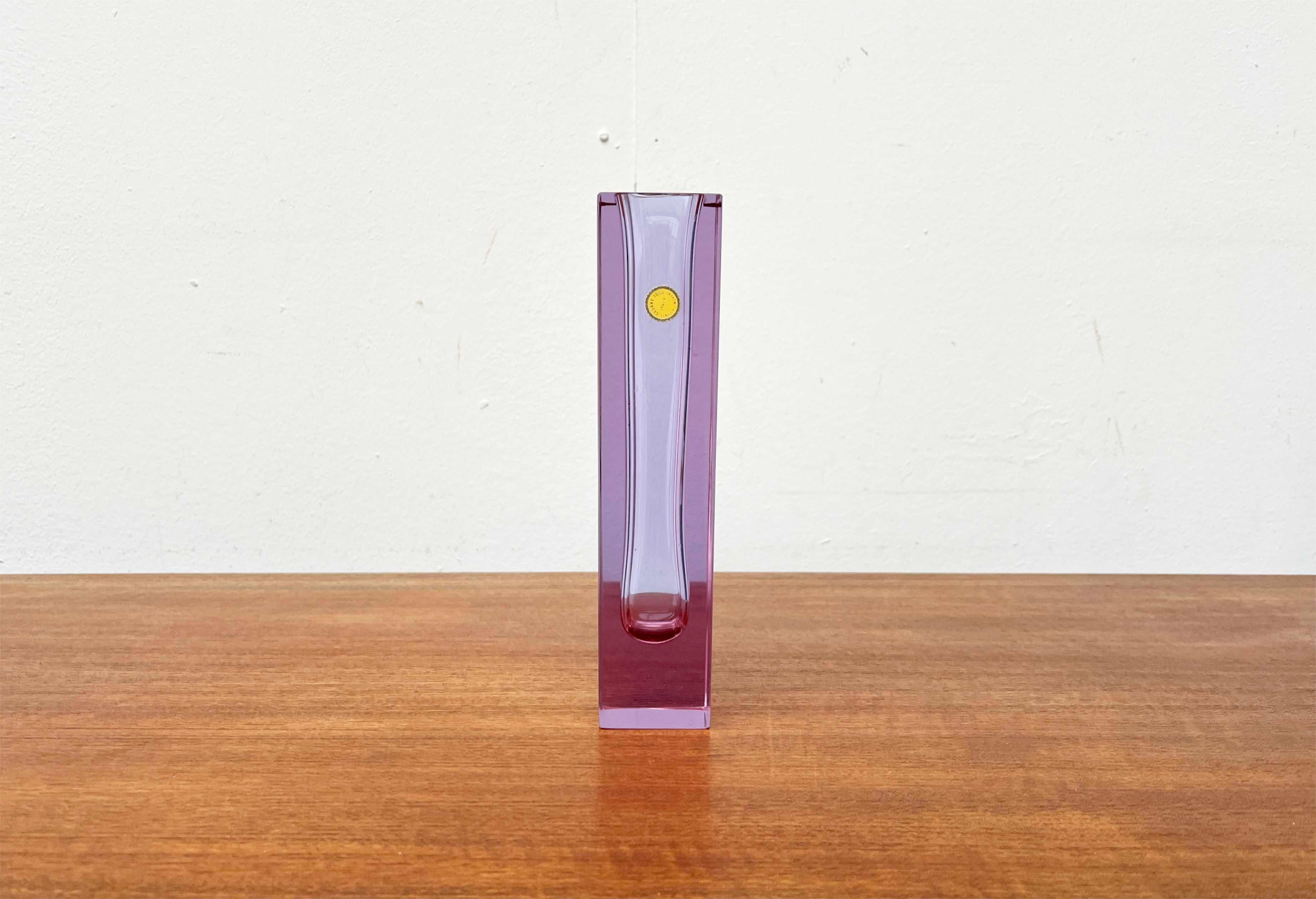 italien Vase en verre de Murano rose de Cesare Toso, Murano Venezia, Italie en vente
