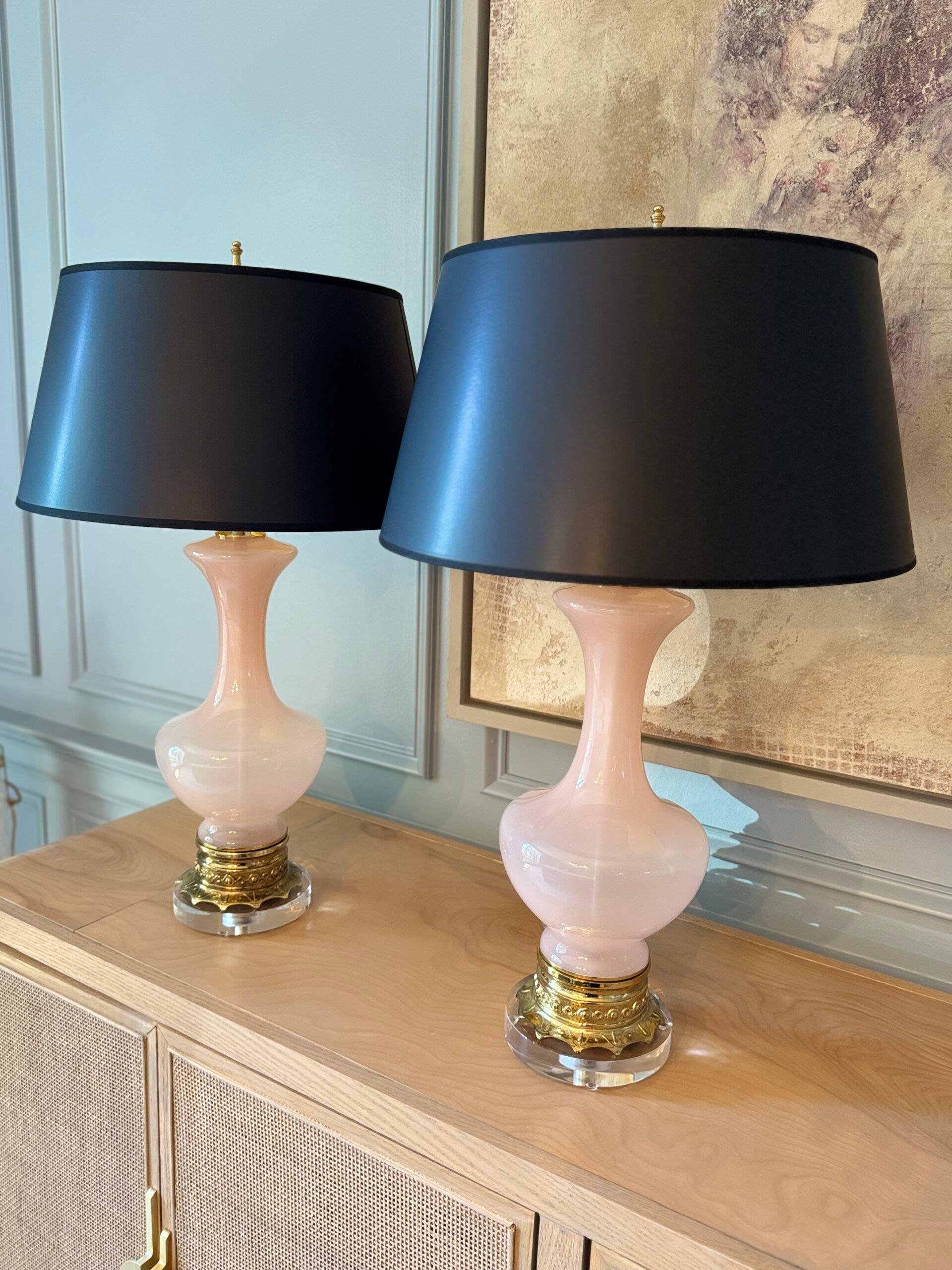 Italian Vintage Pink Murano Table Lamps – a Pair For Sale