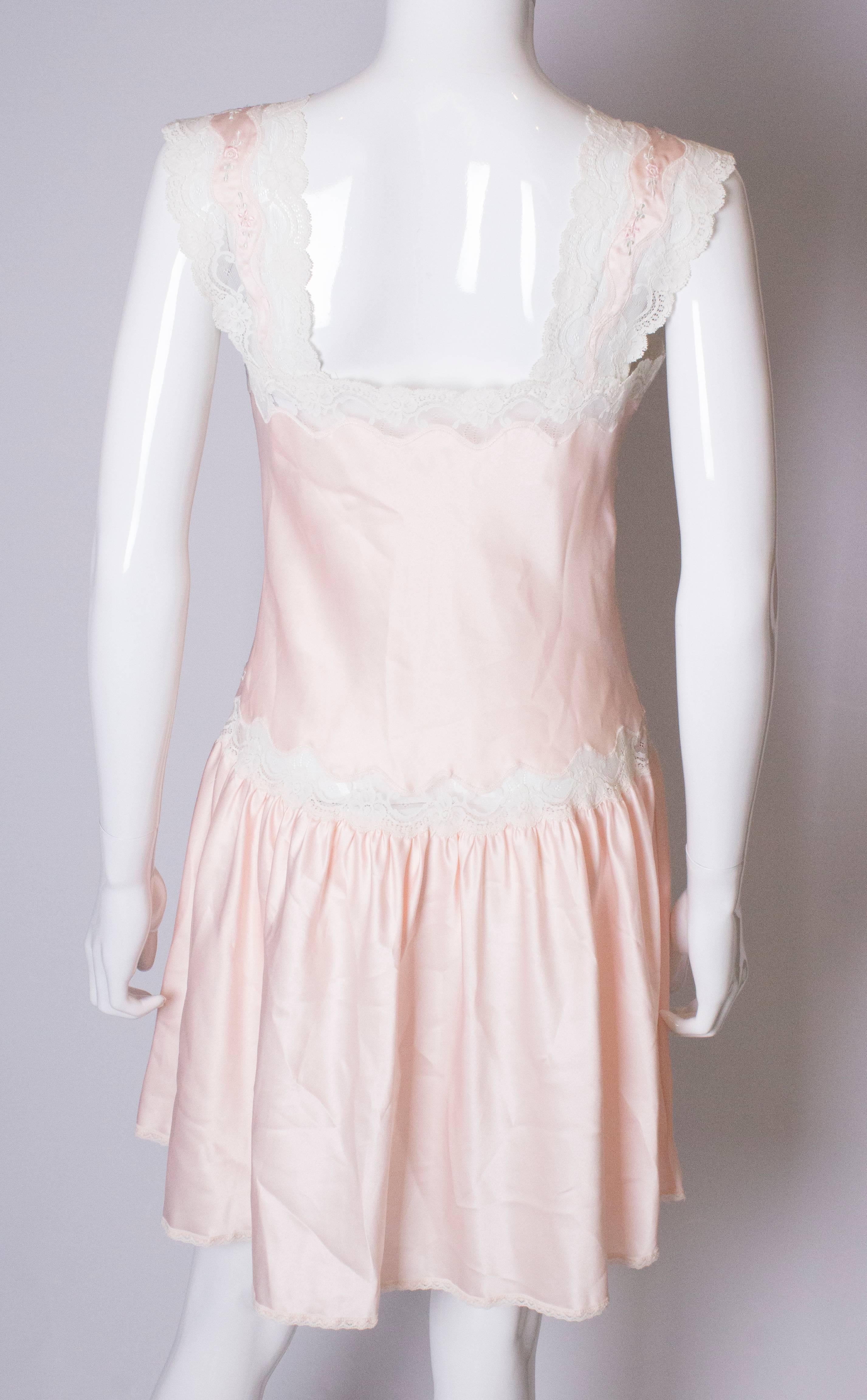 Vintage Pink Nightdress /Dress with Lace Detail 3