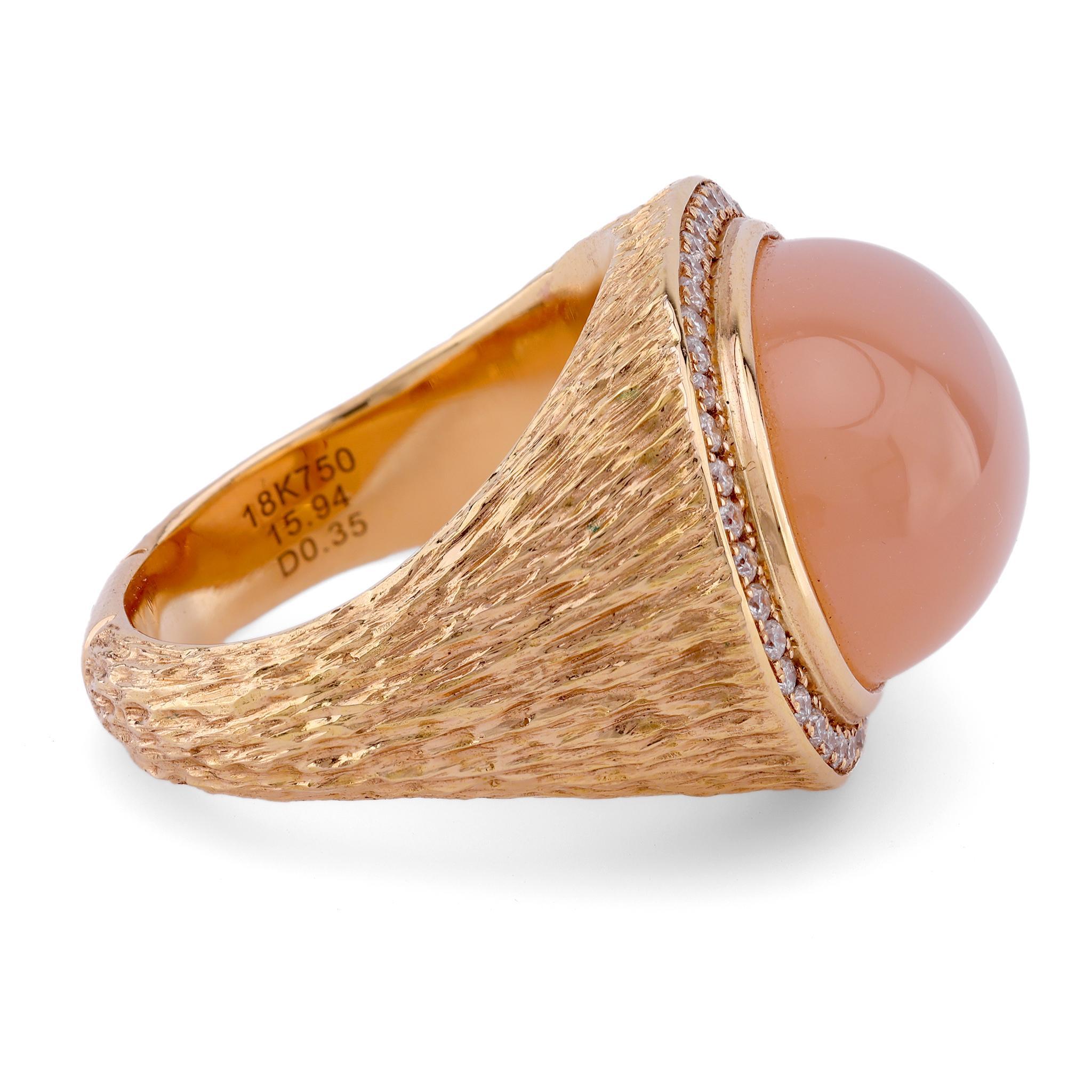 Cabochon Vintage Pink Quartz Diamond 18K Yellow Gold Cocktail Ring
