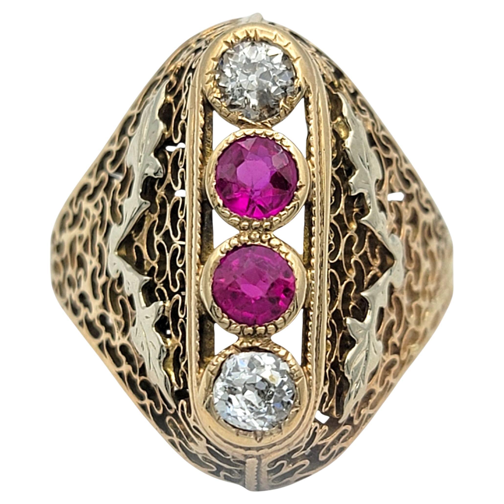 Vintage Pink Sapphire und Diamond Filigran Navette Ring in 14 Karat Gelbgold