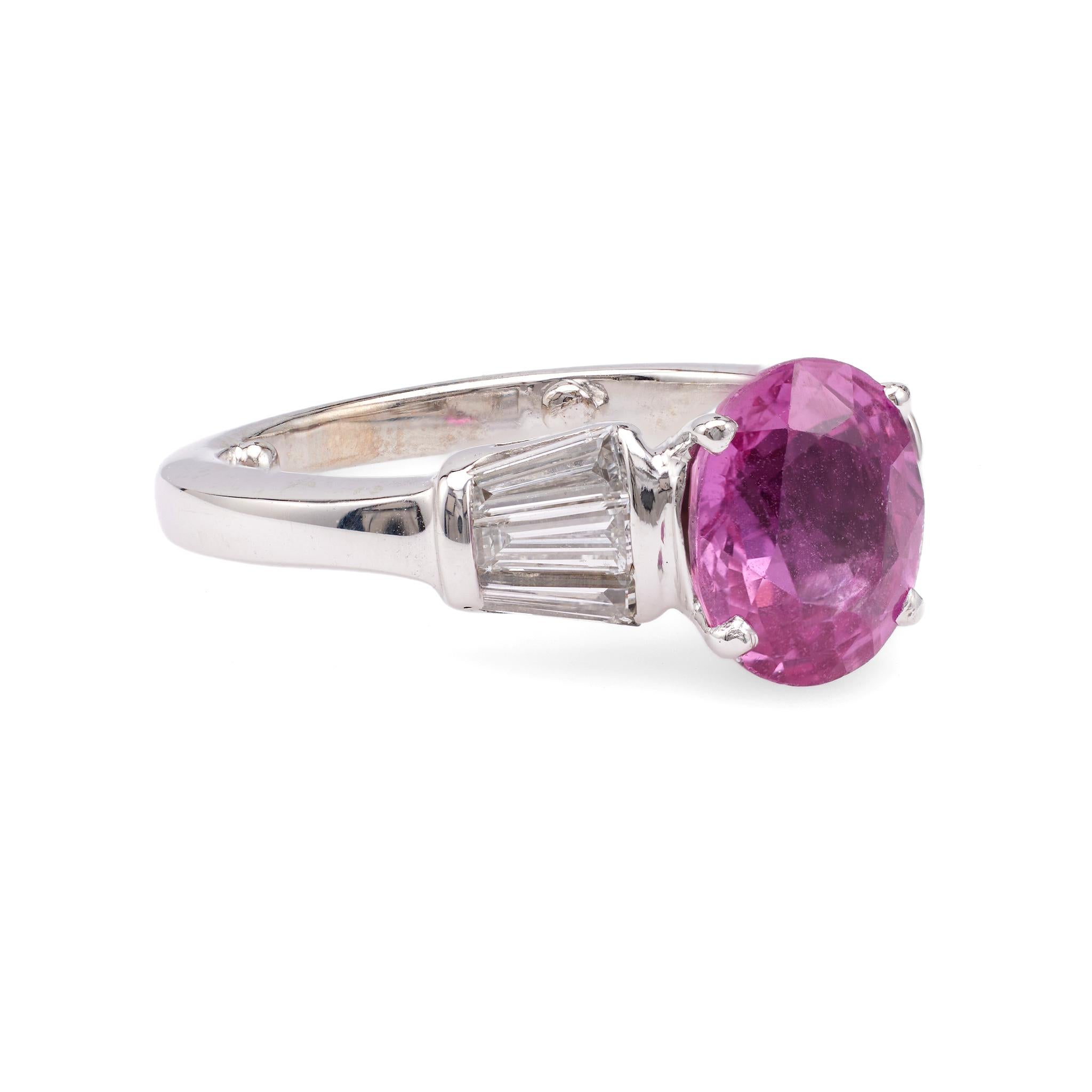 18 Karat Weißgold Vintage Ring mit rosa Saphir und Diamant im Zustand „Gut“ in Beverly Hills, CA