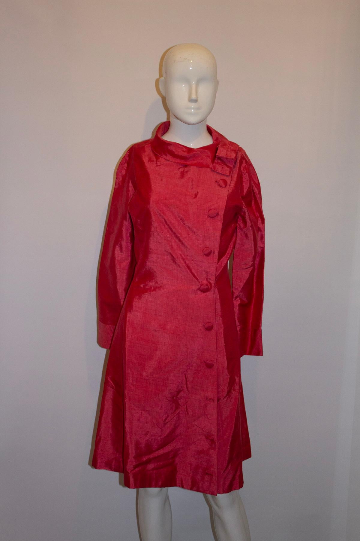 Vintage Pink Silk Coat Dress In Good Condition For Sale In London, GB