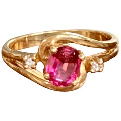 Vintage Pink Tourmaline and Brilliant Cut Diamond 14 Karat Yellow Gold Ring