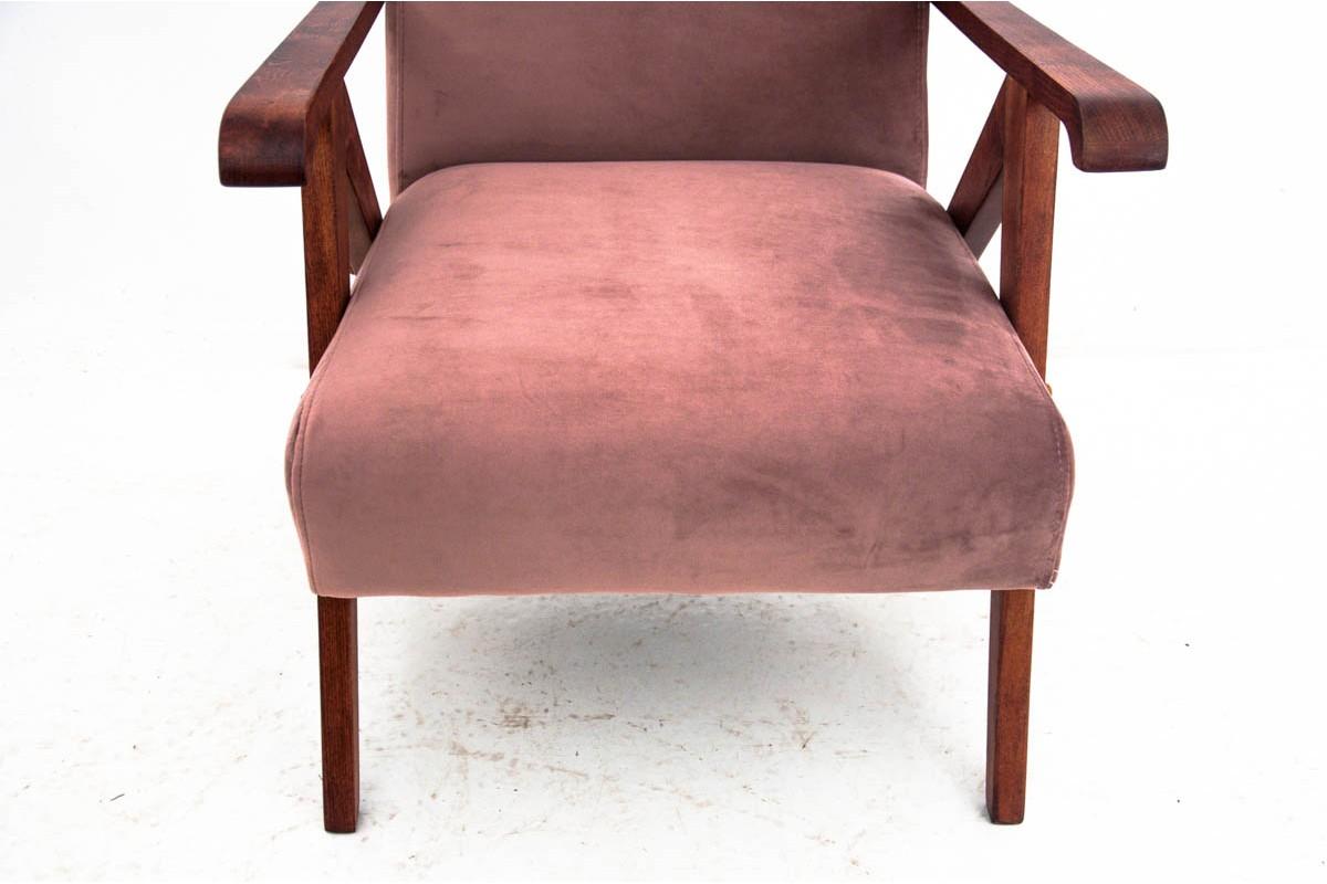 Vintage Pink Velvet Armchair In Good Condition In Chorzów, PL
