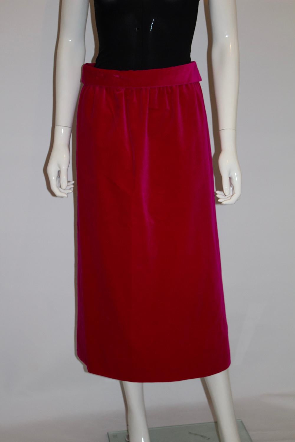 Gonna in velluto rosa vintage con cintura a giro in vendita 1