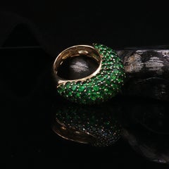 Anello vintage Piranesi con granato tsavorite in pavé, a cupola, in oro 18 carati, firmato, misura 6,5