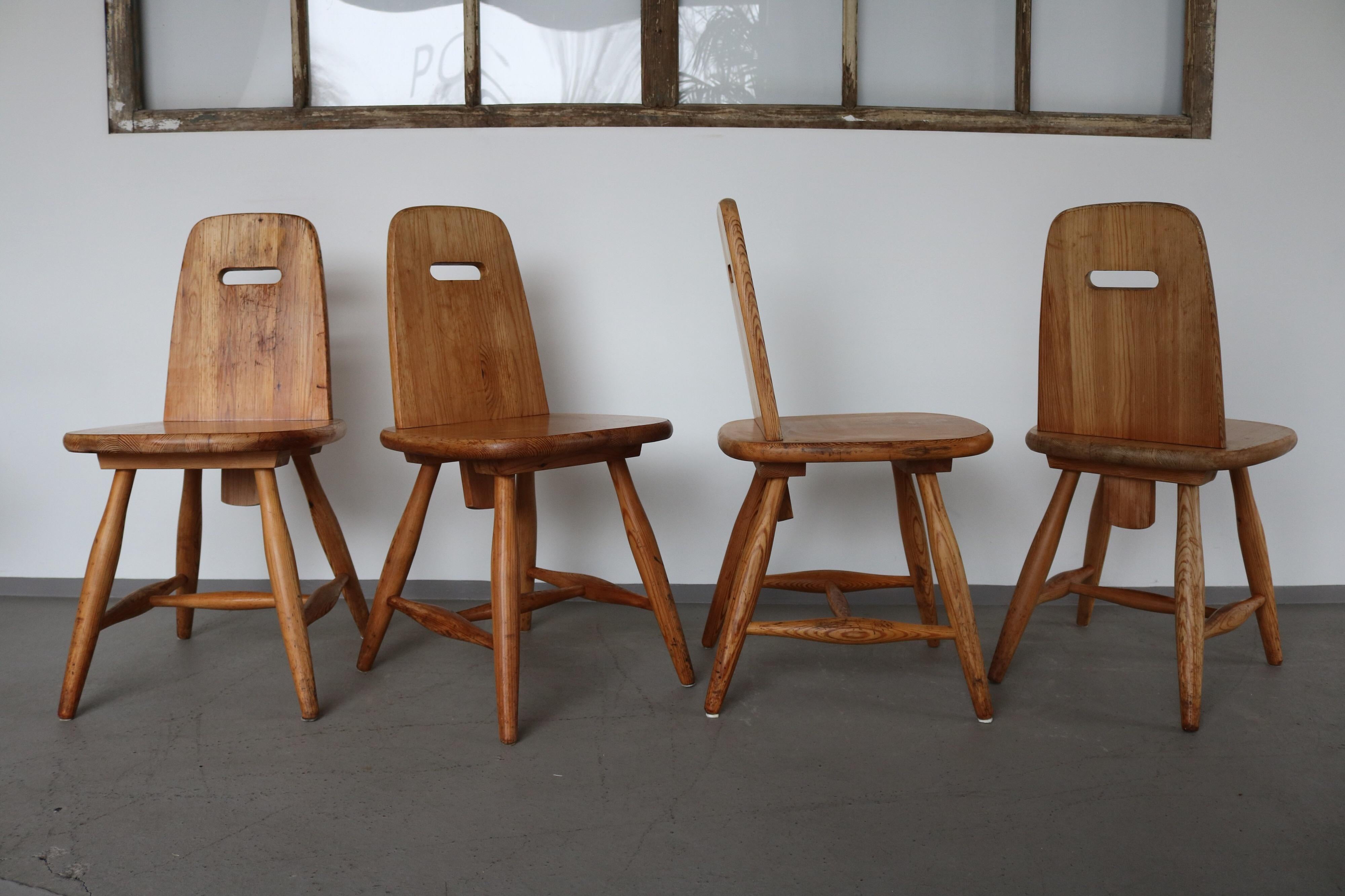 Mid-Century Modern Vintage Pirrti Pinewood Dining Chairs by Eero Aarnio for Laukaan Puu, Set of 4