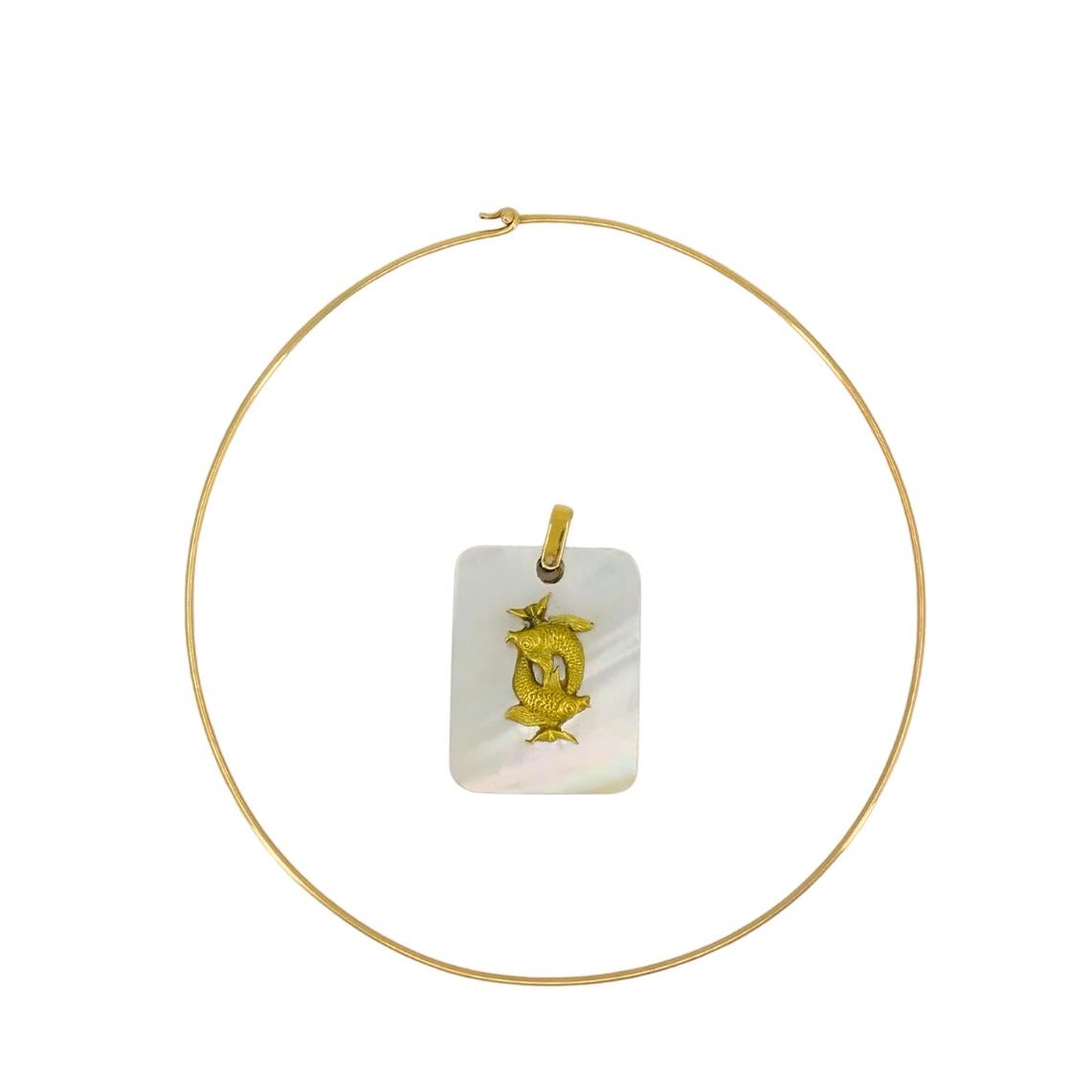 Ciondolo Pesci d'epoca in oro 18k MOP Collana in oro 14k in vendita 6