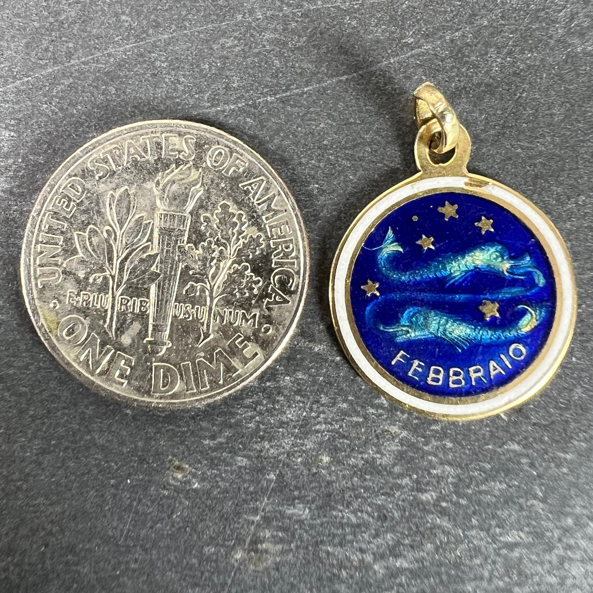 Vintage Pisces Starsign Zodiac 18K Yellow Gold Enamel Charm Medal Pendant For Sale 5