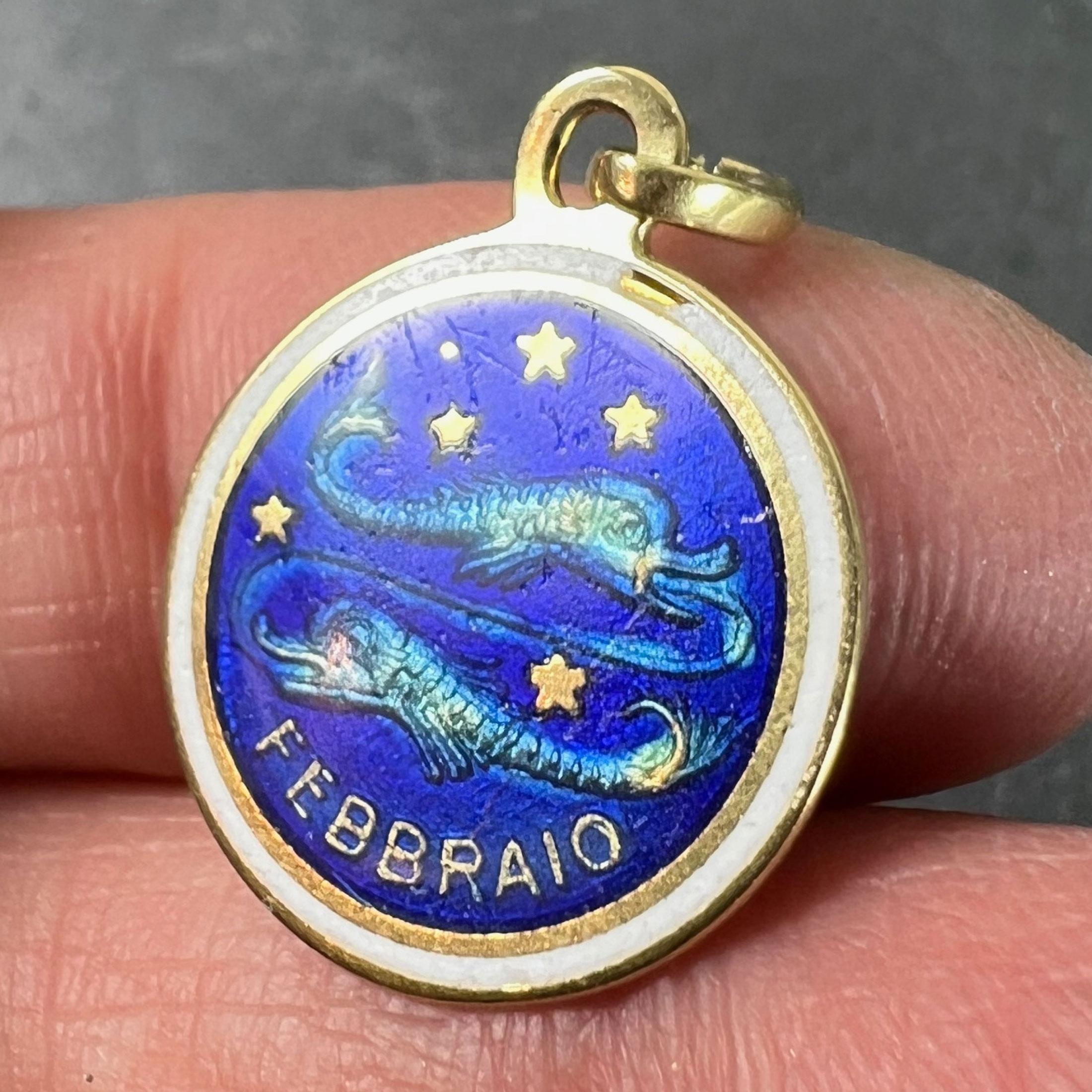 Vintage Pisces Starsign Zodiac 18K Yellow Gold Enamel Charm Medal Pendant For Sale 1