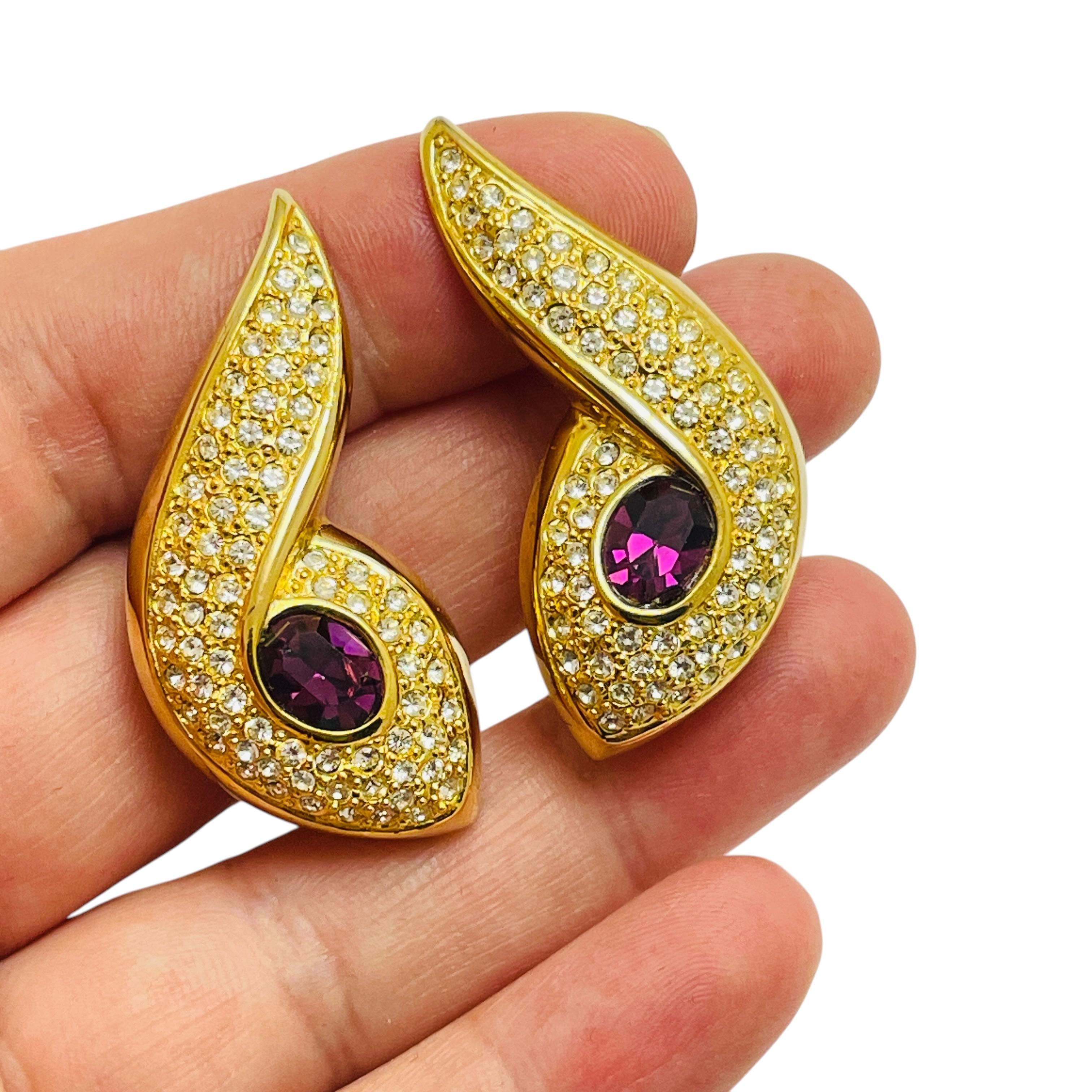 Women's Vintage PISCITELLI gold tone amethyst glass designer runway clip on earrings For Sale