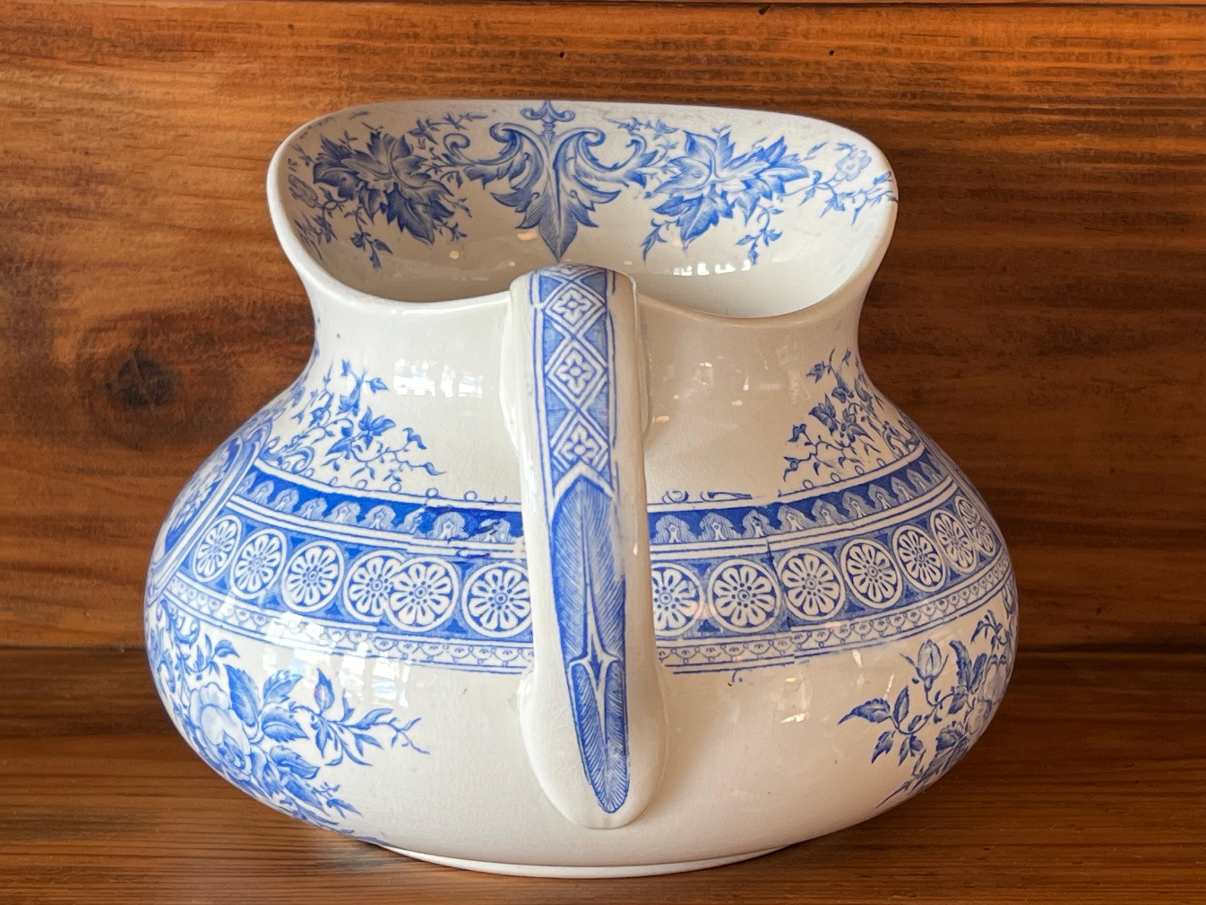 Vintage Krug des französischen Herstellers Sarreguemines Ende des 19. (Französisch) im Angebot