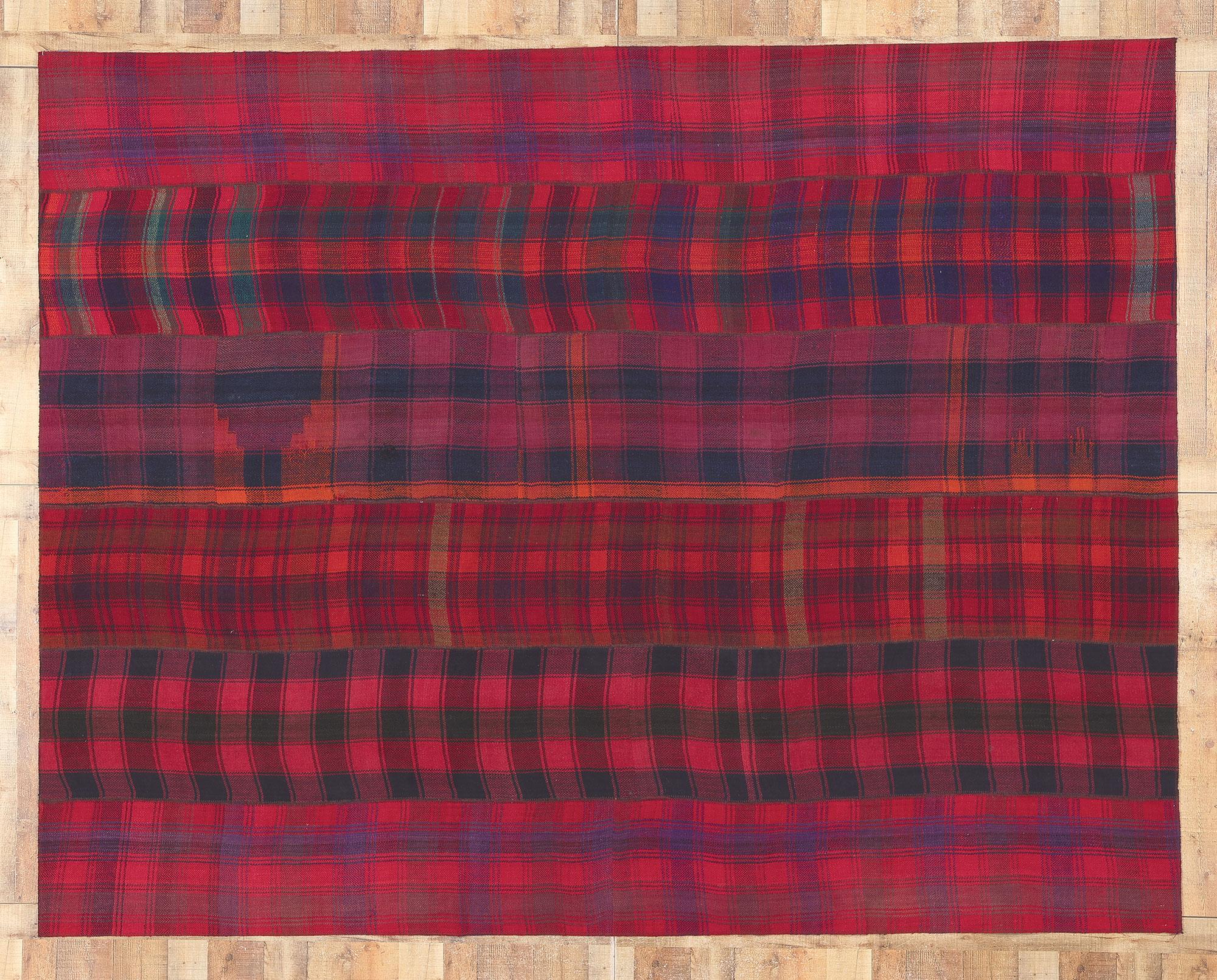 Vintage Plaid Kilim Rug, Luxe Ralph Lauren Style Meets Timeless Tartan Charm In Good Condition For Sale In Dallas, TX
