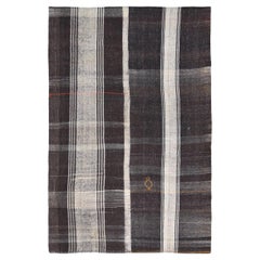 Kilim vintage en poils de chèvre gris et brun à motif plaqué 8'4''x12'8''.