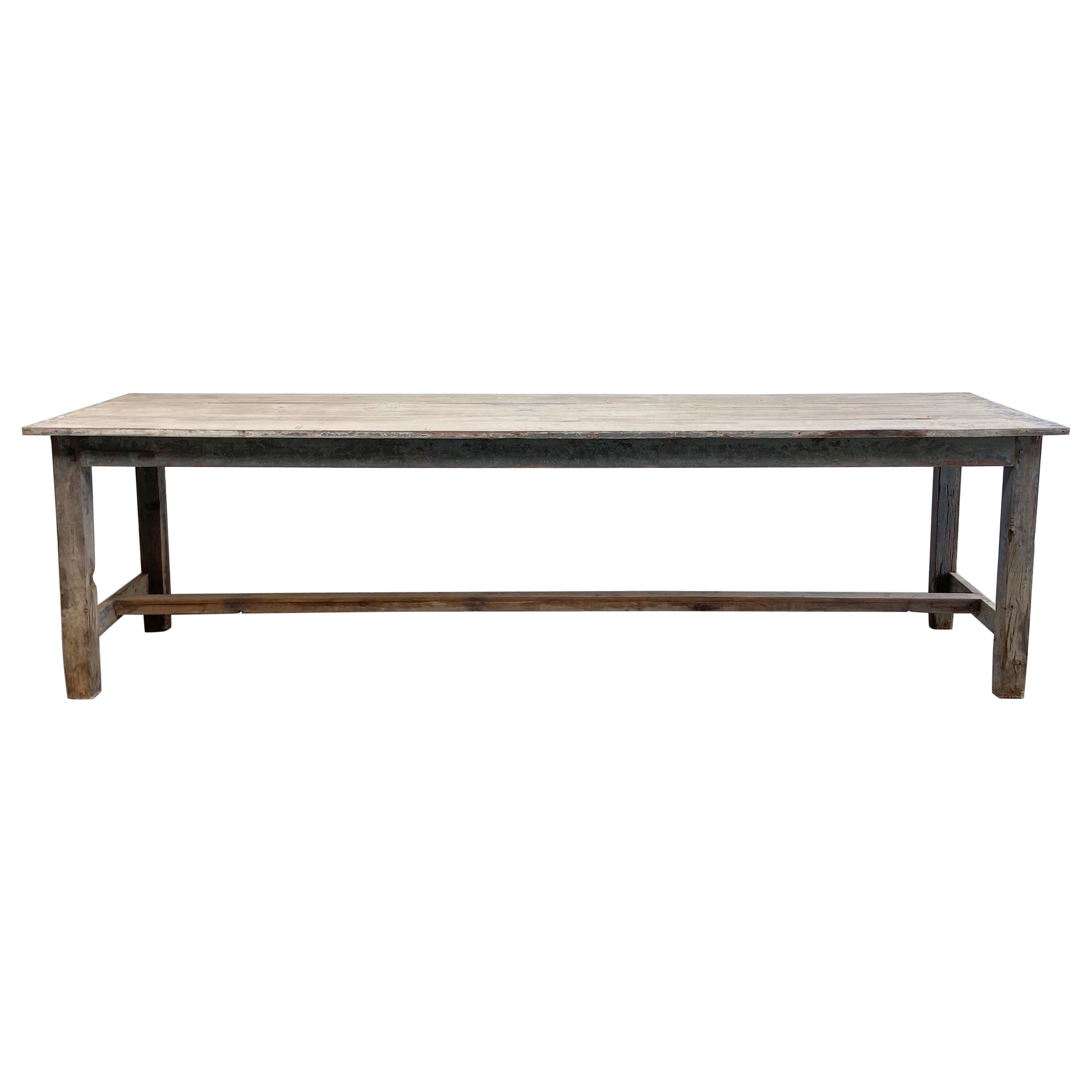 Mesa de granja vintage de tablones de madera con pintura original