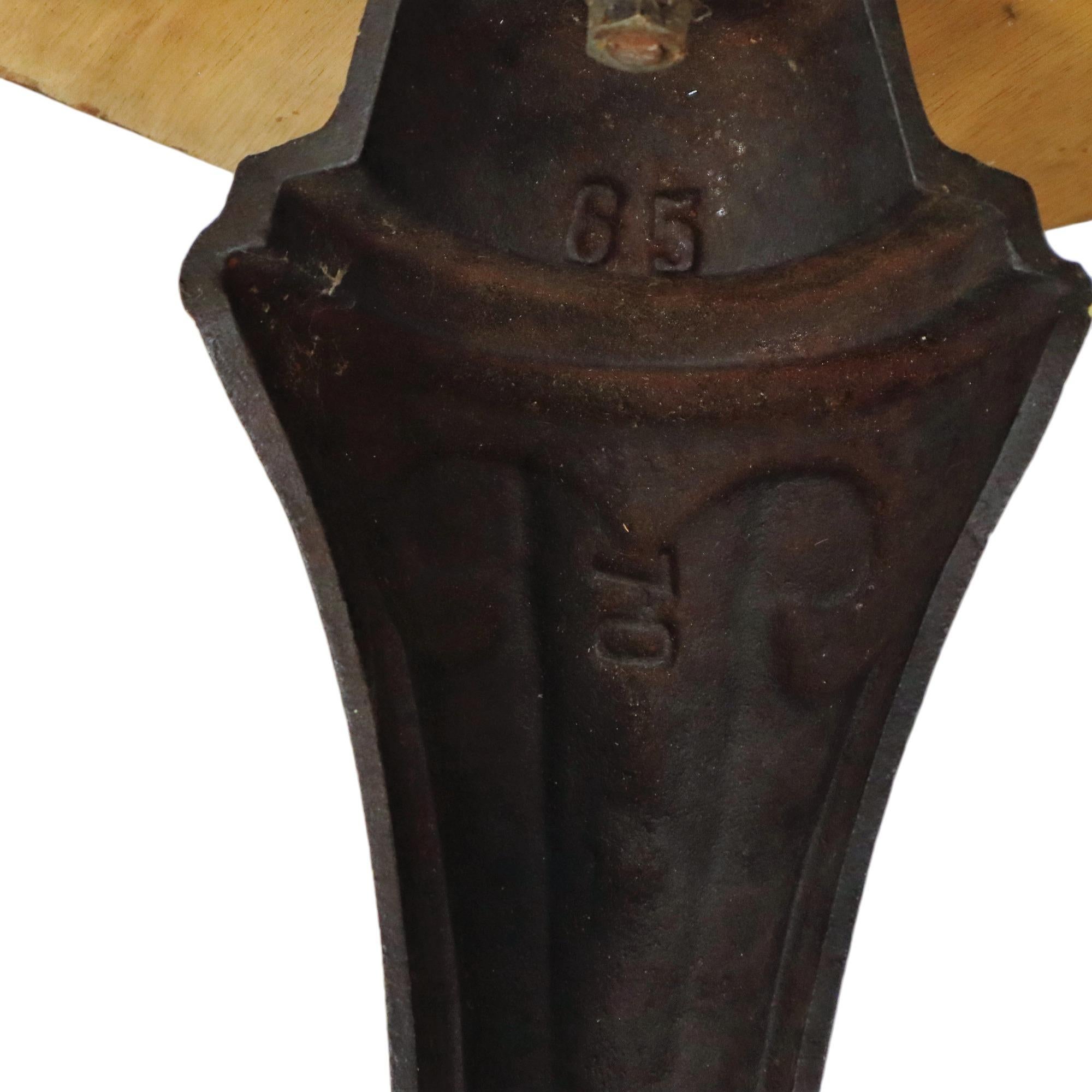 Vintage-Pflanzgefäßtisch XL, dreieckiger Formica-Sockel aus Gusseisen mit Beinen und Emaille, Frankreich im Angebot 5