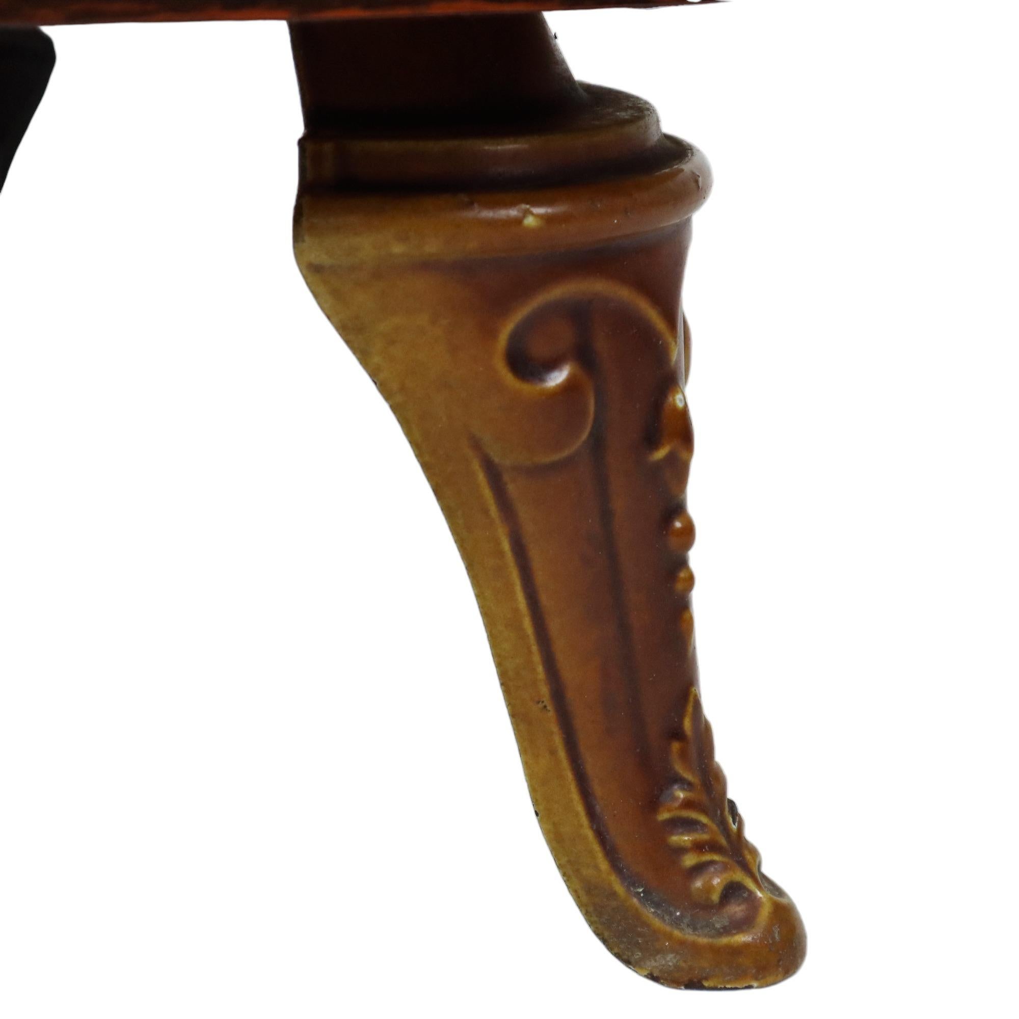Vintage-Pflanzgefäßtisch XL, dreieckiger Formica-Sockel aus Gusseisen mit Beinen und Emaille, Frankreich im Zustand „Gut“ im Angebot in Poperinge, BE