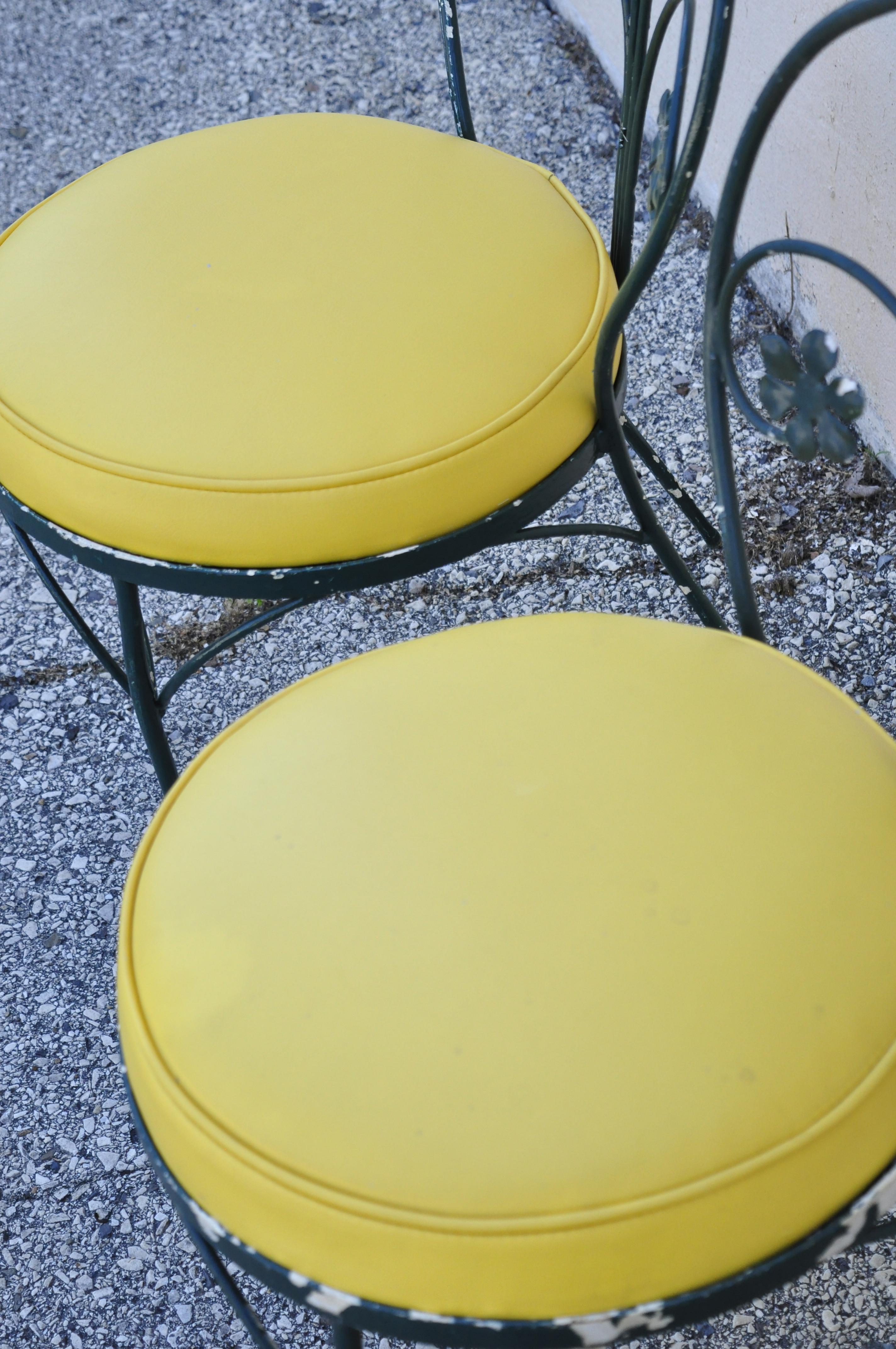 Vintage Plantation Patterns Iron Daisy Flower Bistro Dining Set 4 Chairs Table 1