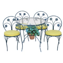 Used Plantation Patterns Iron Daisy Flower Bistro Dining Set 4 Chairs Table