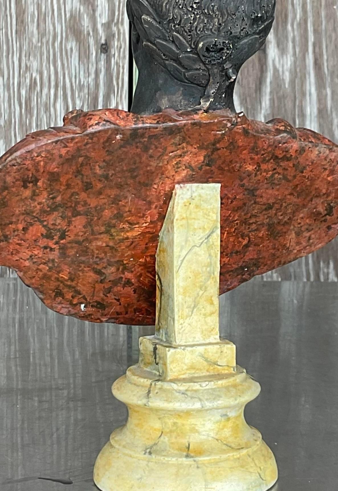 Busto di uomo in gesso dipinto a mano vintage in vendita 1