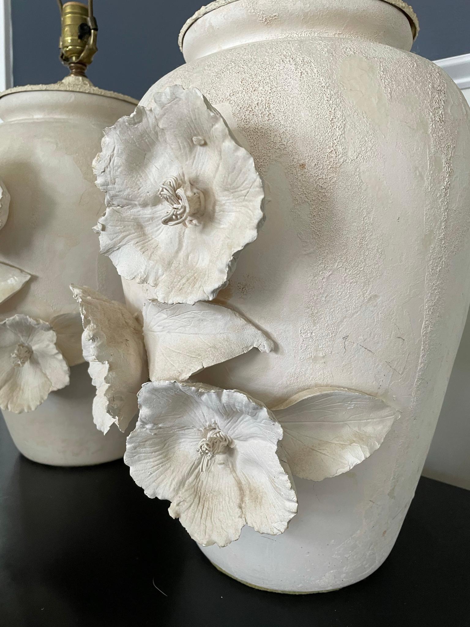 Vintage Organic Modern Plaster Jar Lamps with Floral Relief In Good Condition For Sale In W Allenhurst, NJ