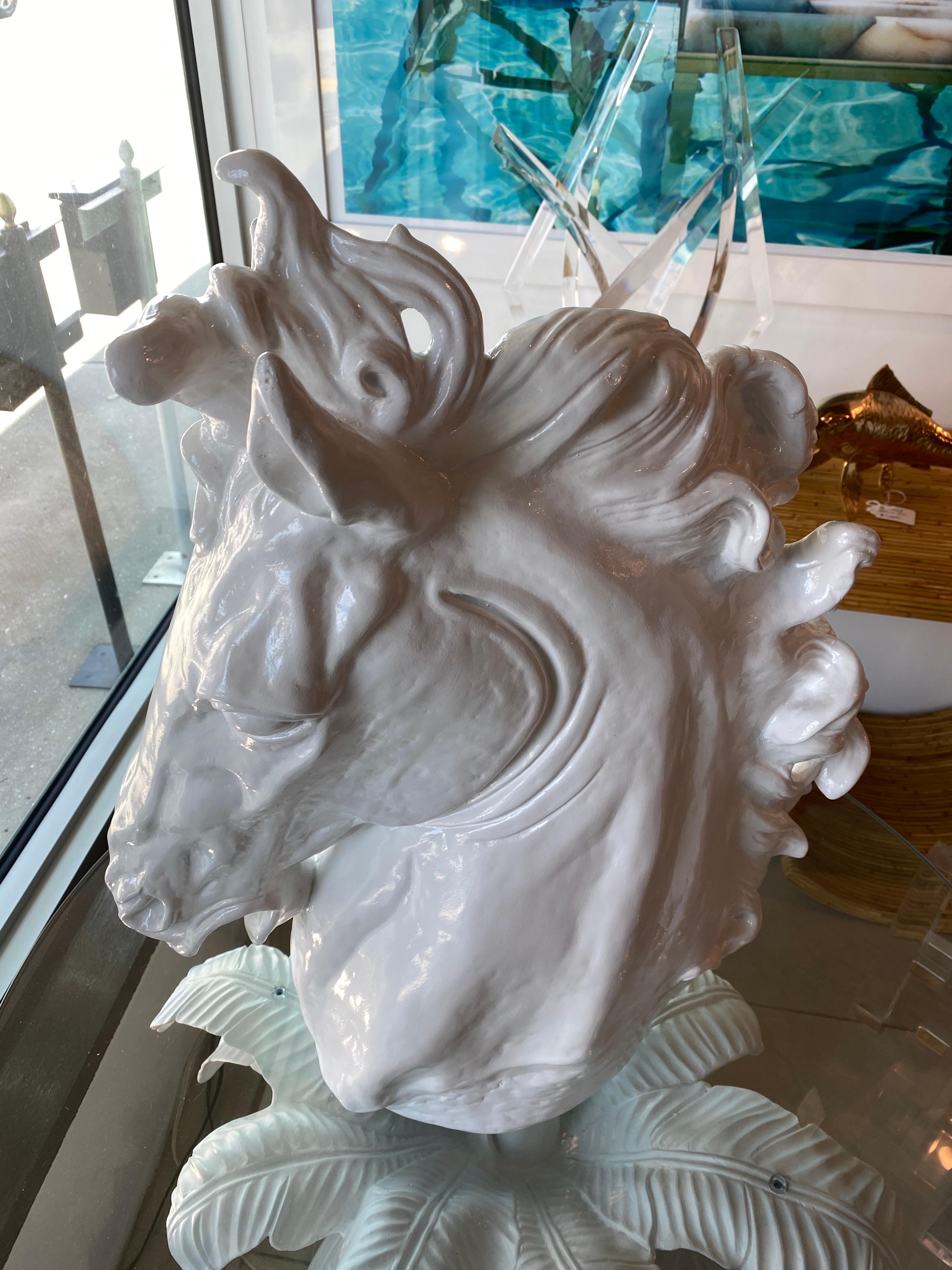 Plâtre Vintage Plaster White Lacquered Modern Large Horse Head Statue en vente