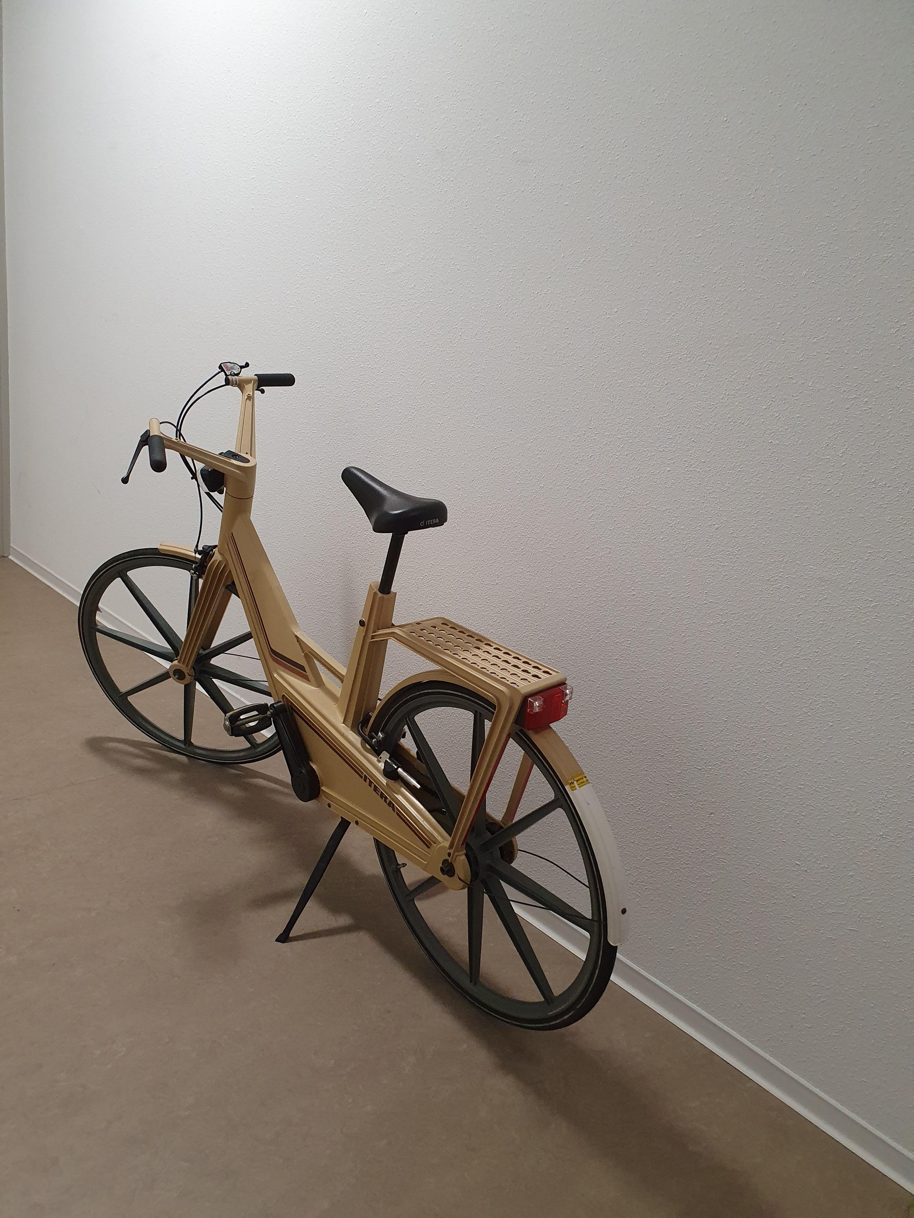 Vintage plastic bike Itera from Volvo Sweden, 1980s For Sale 8