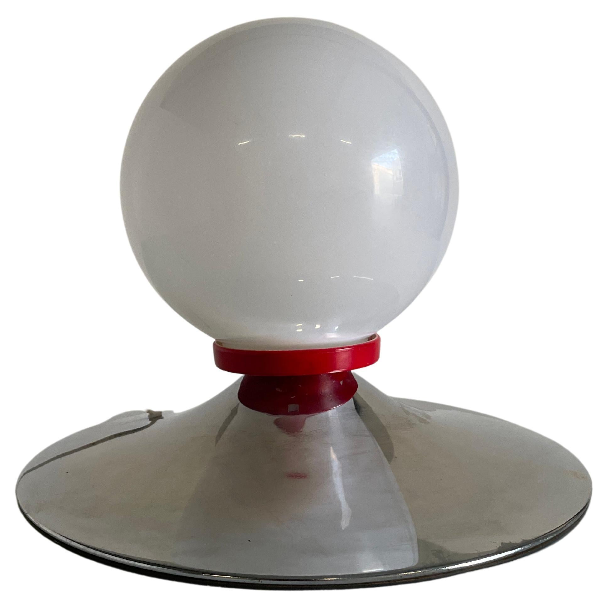 Lampe de bureau vintage sphérique blanche en plastique et chrome, ère spatiale du milieu du siècle dernier, 1970 