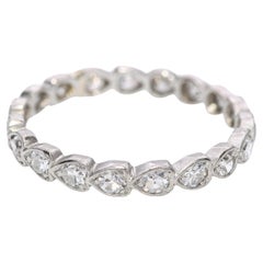 Fascia per l
eternità in platino vintage con diamante da 0.40tcw