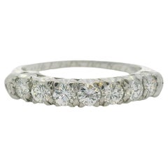 Anillo de diamantes vintage en platino de 0,70 ctw
