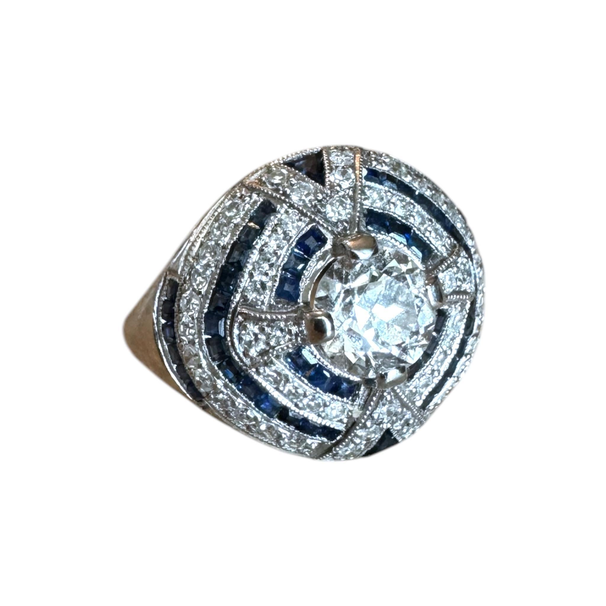 Bague halo en platine de 0,75 carat de diamant et saphir de taille européenne ancienne Bon état - En vente à Montgomery, AL