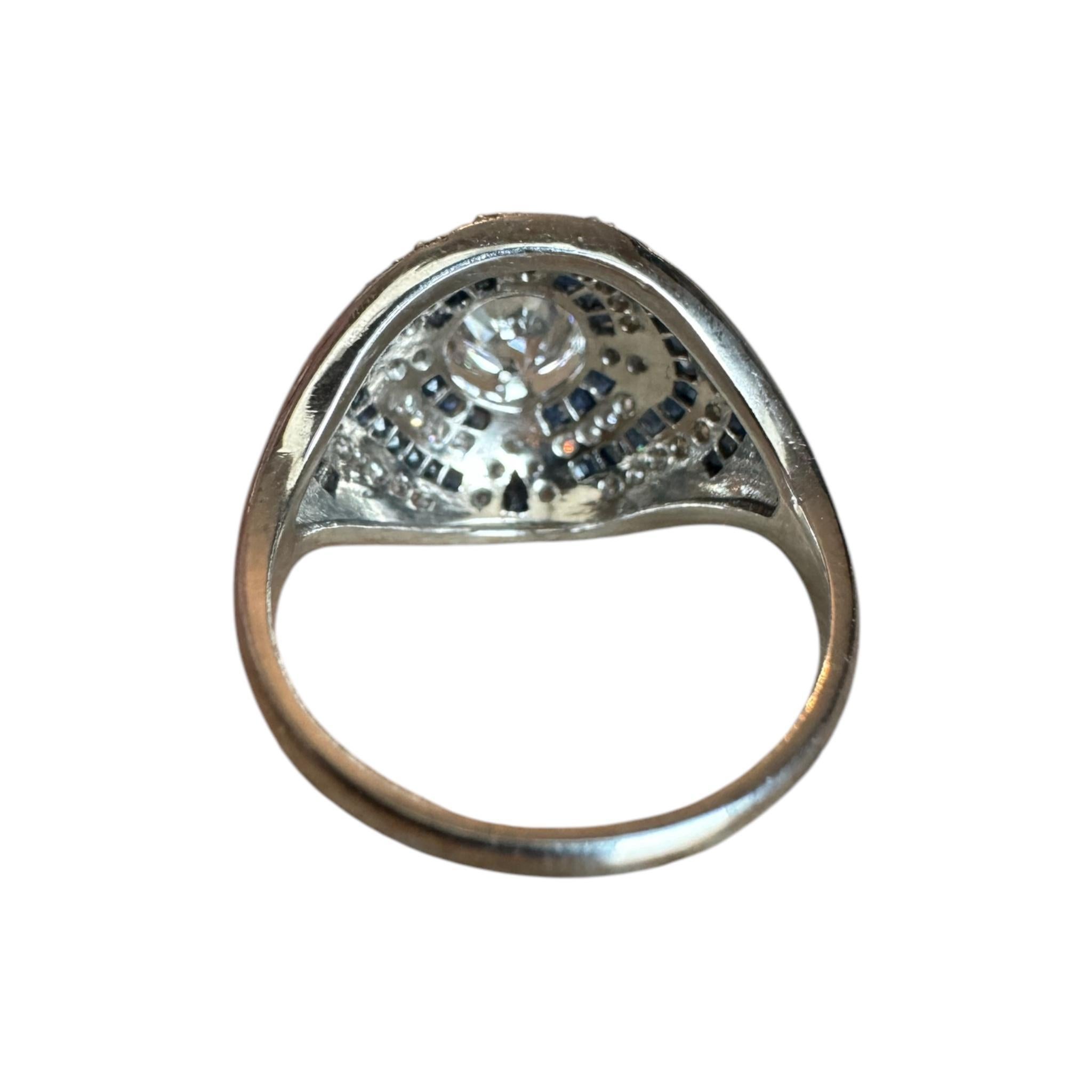 Bague halo en platine de 0,75 carat de diamant et saphir de taille européenne ancienne en vente 2