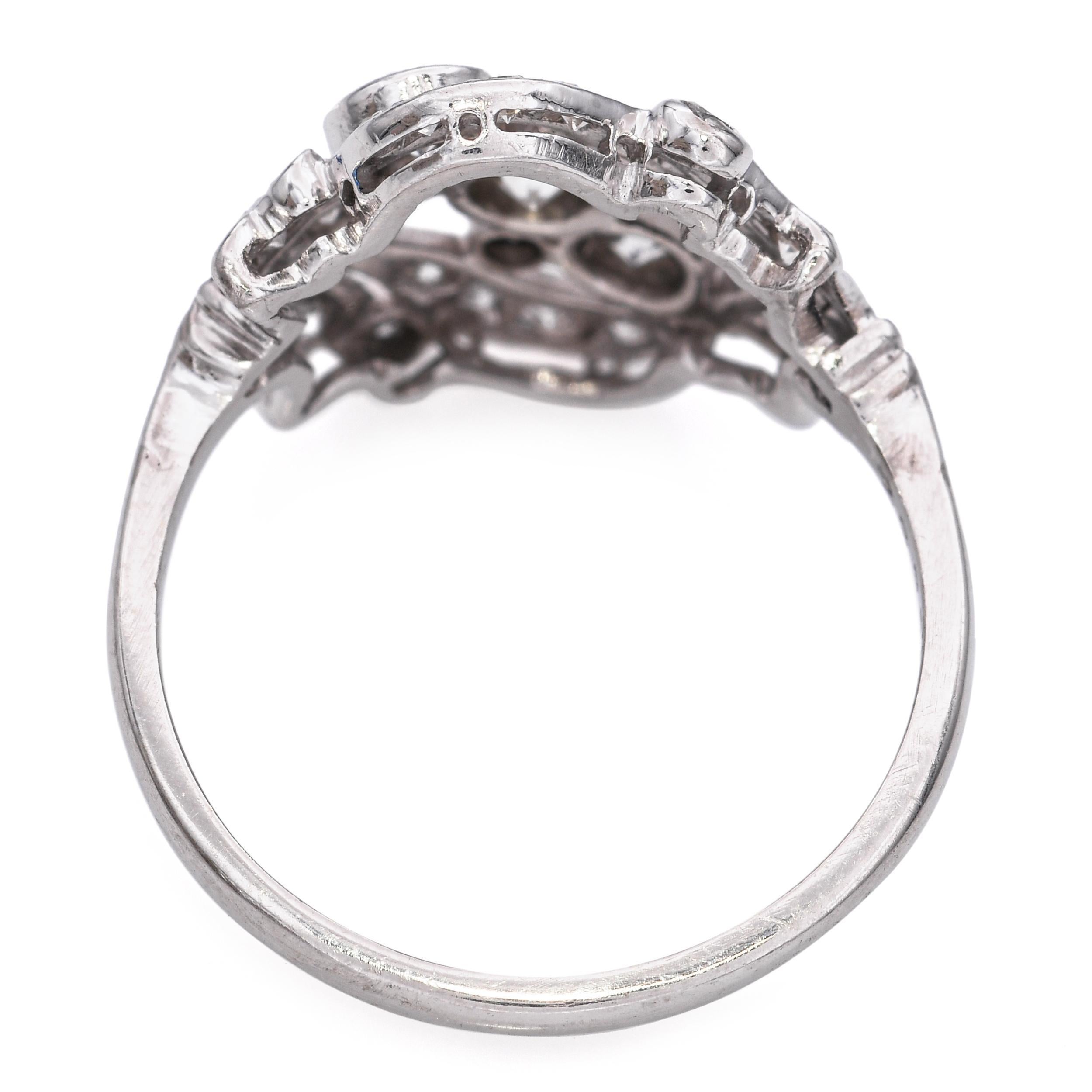 Vintage Platin 0,75 tcw Diamant Blumenmotiv dekorativen Ring Damen im Angebot