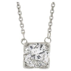 Vintage Platin 0,92 Karat runder Diamant Solitär Quadratischer Anhänger mit Kabelkette Vintage Platin
