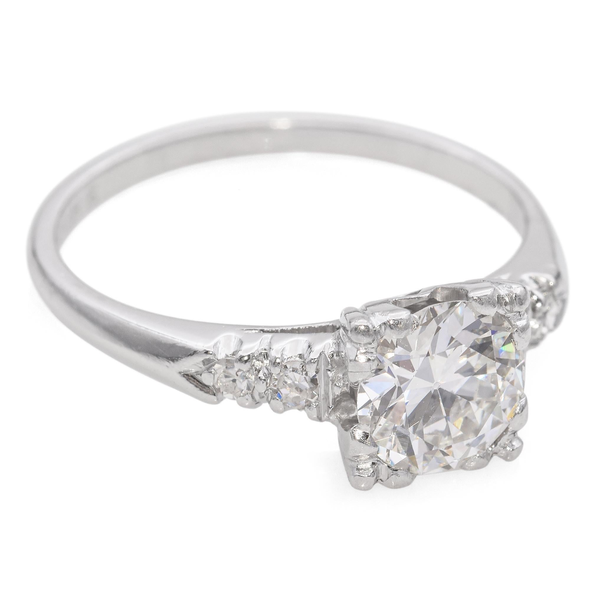 Vintage Platinum 0.95 TCW Diamond Engagement RIng In Good Condition In New York, NY
