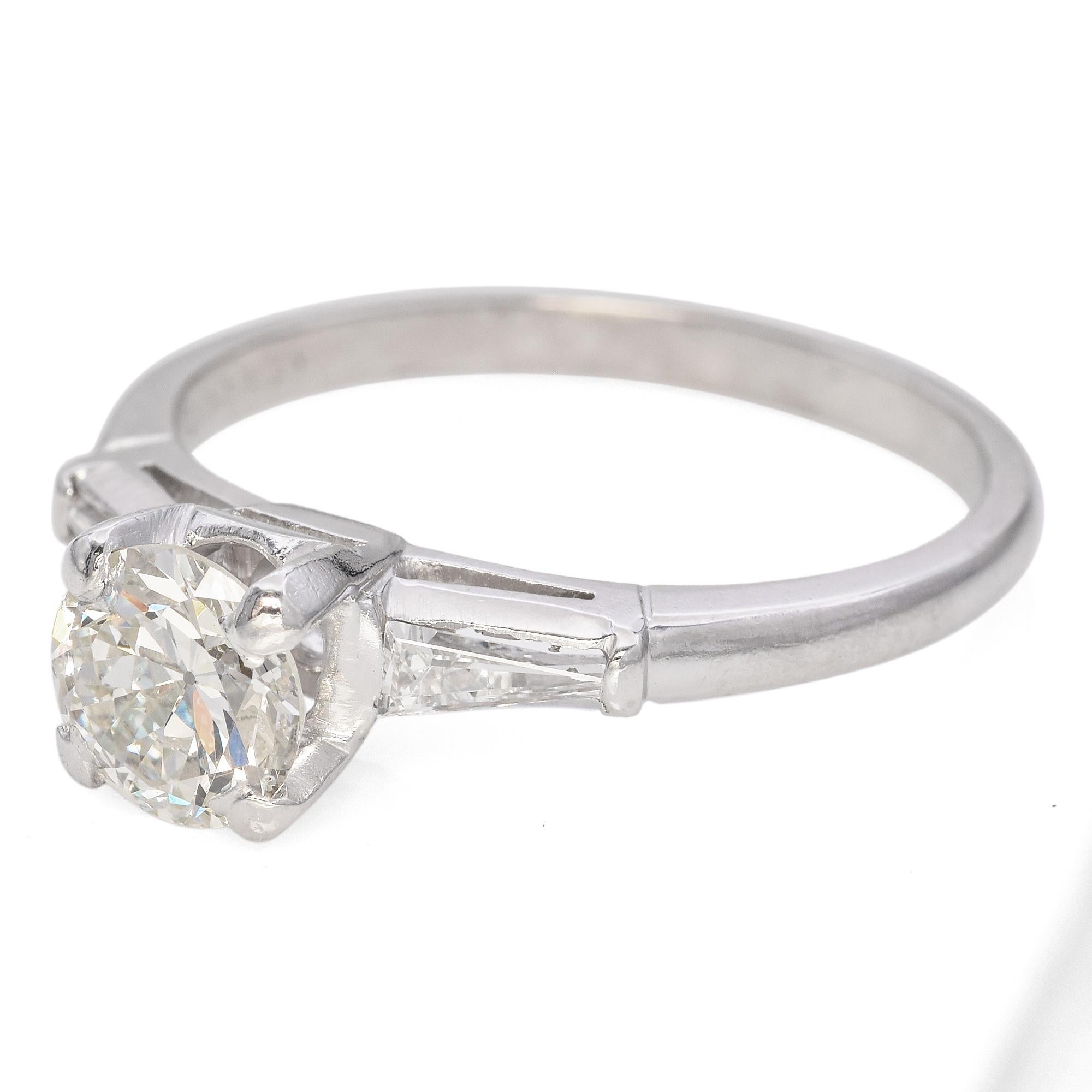 Verlobungsring aus Platin mit 1,0 TCW Diamant im Vintage-Stil (Zeitgenössisch) im Angebot