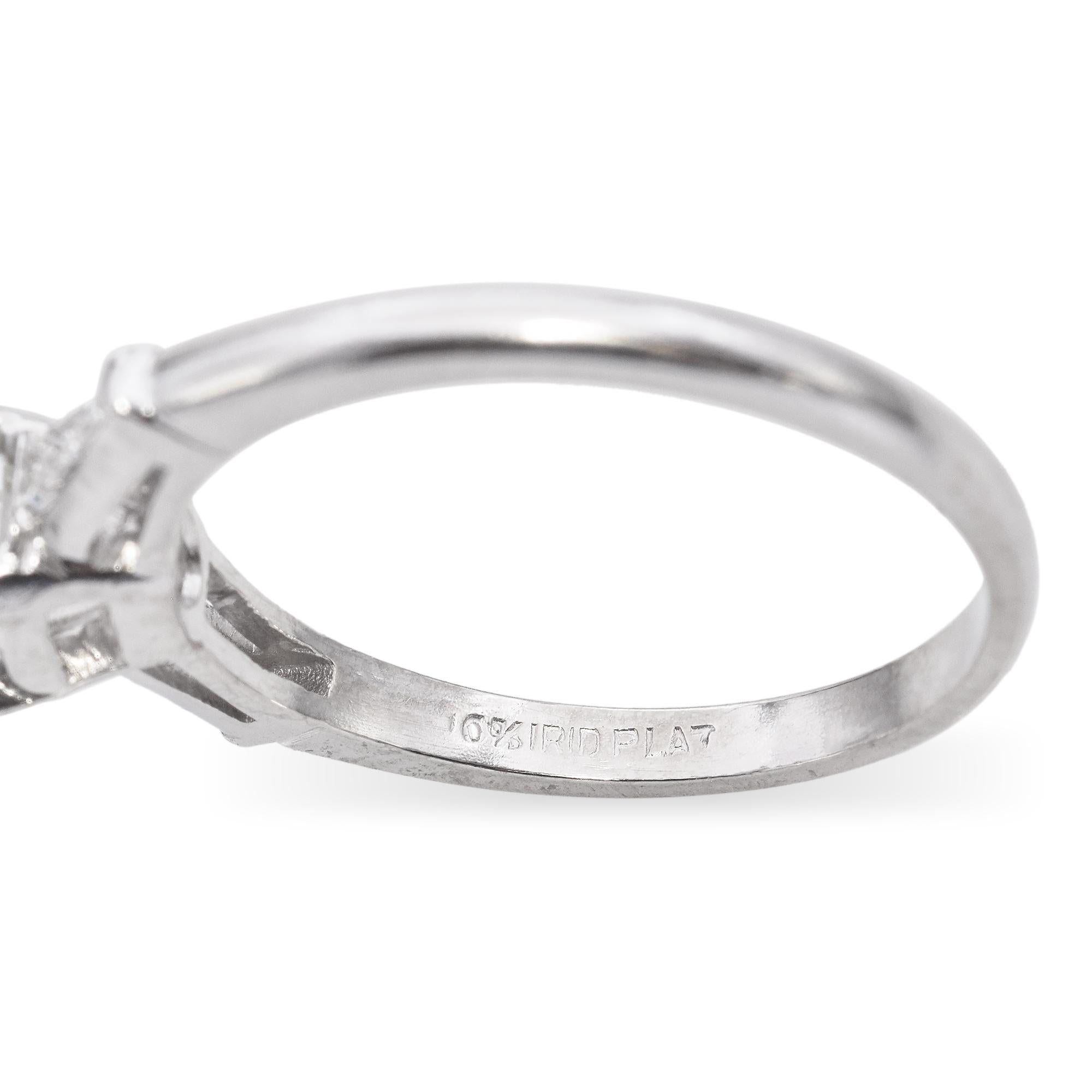 Verlobungsring aus Platin mit 1,0 TCW Diamant im Vintage-Stil im Zustand „Gut“ im Angebot in New York, NY