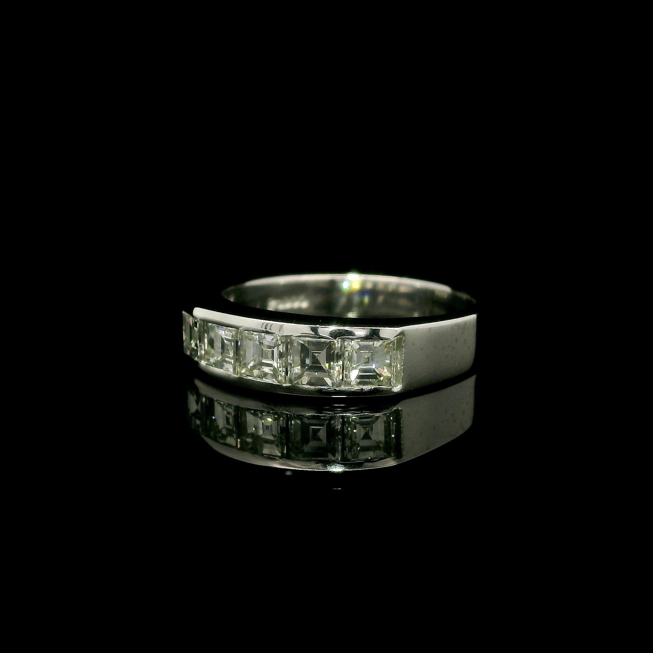 Vintage Platinum 1.01ct Square Step Carre Cut Channel Diamond 5 Stone Band Ring 10