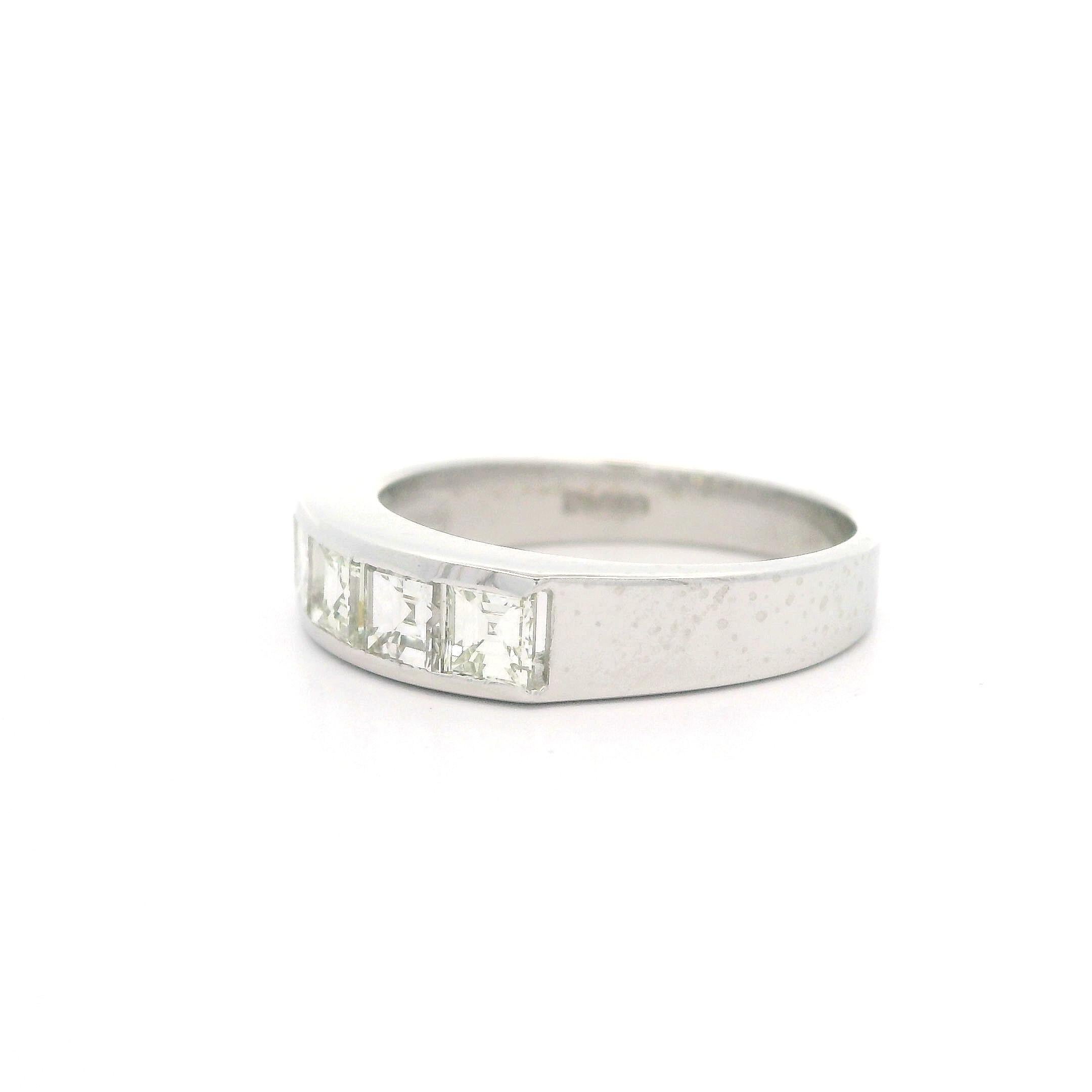Vintage Platinum 1.01ct Square Step Carre Cut Channel Diamond 5 Stone Band Ring 2