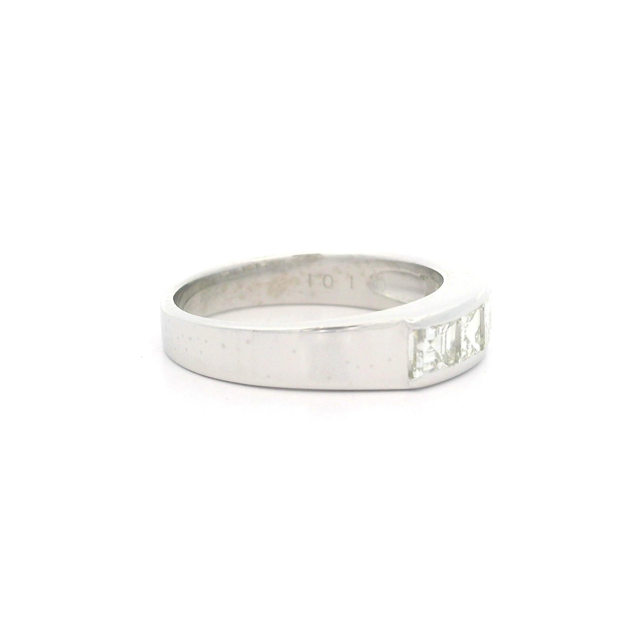 Vintage Platinum 1.01ct Square Step Carre Cut Channel Diamond 5 Stone Band Ring 4