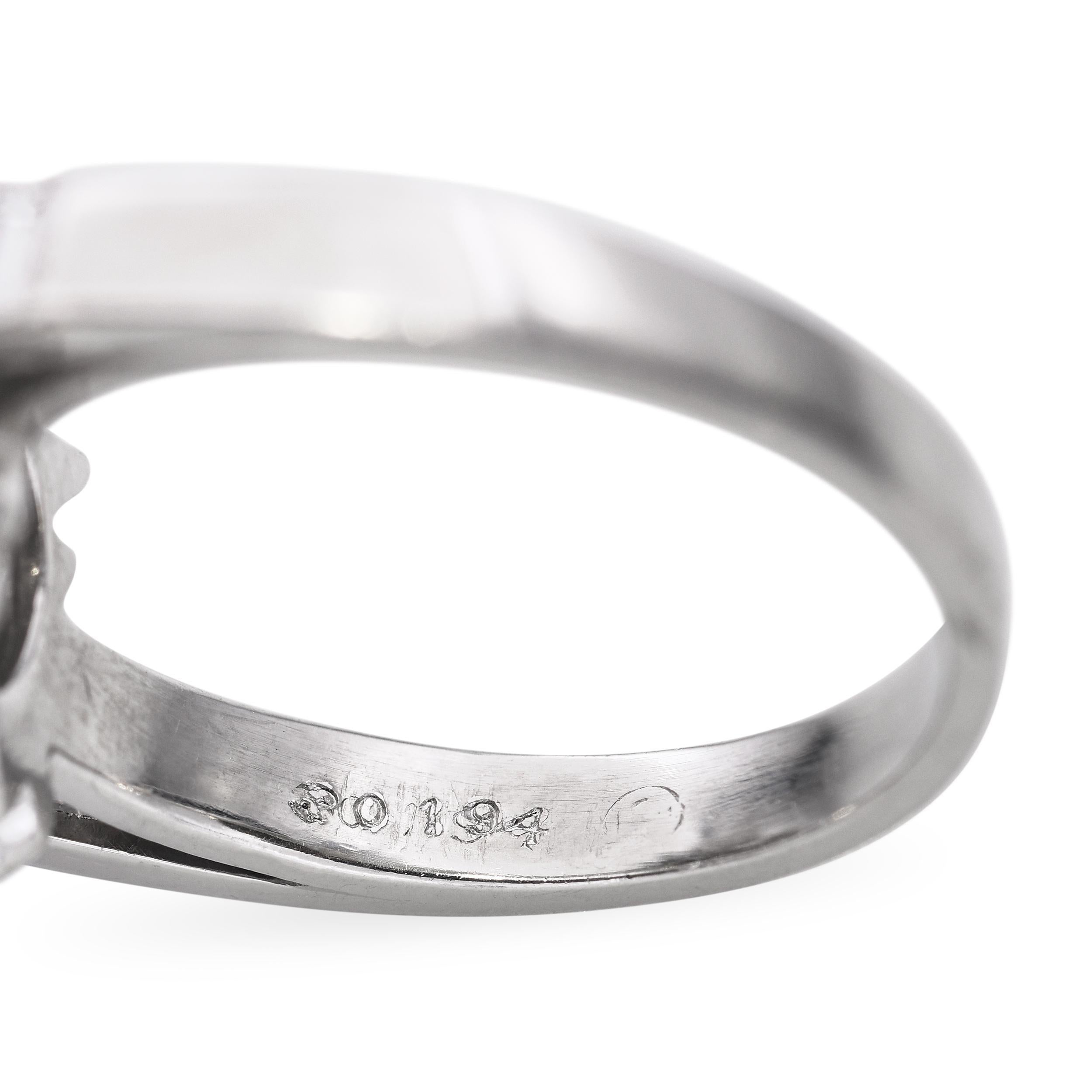 Vintage Platinum 1.02tcw Diamond Statement Ring For Sale 2