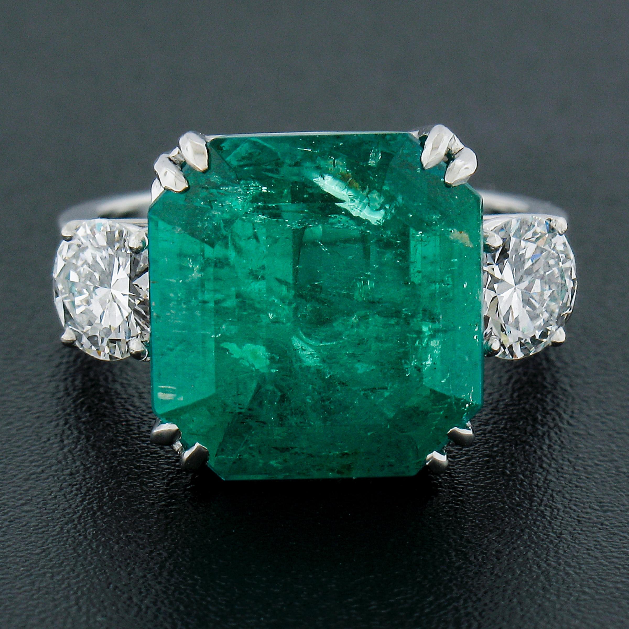 Square Cut Vintage Platinum 10.31ct AGL Square Colombian Emerald w/ Diamond Cocktail Ring For Sale