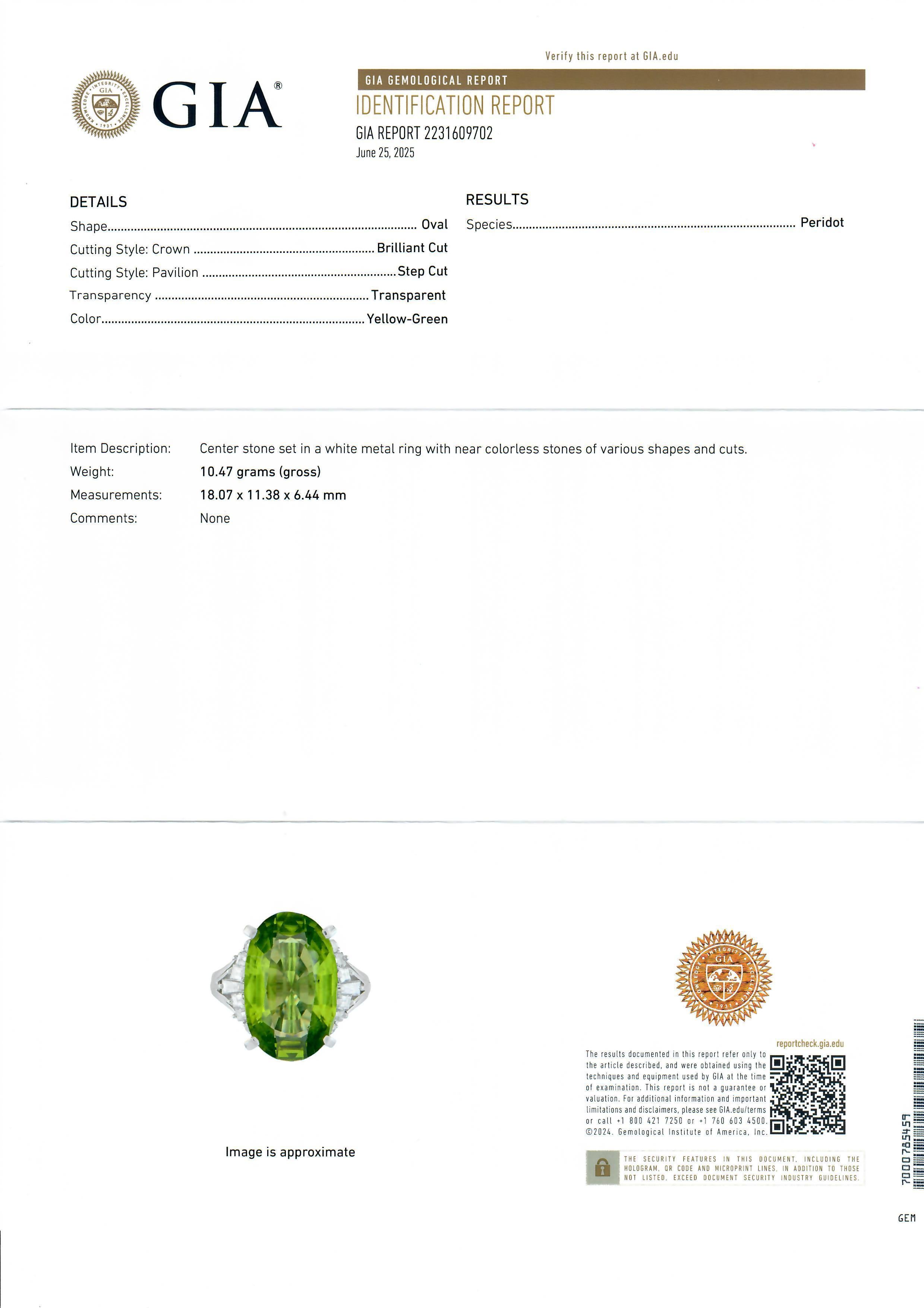 Anello vintage in platino con peridoto ovale taglio vecchio e diamante da 10,47 ct. in vendita 2