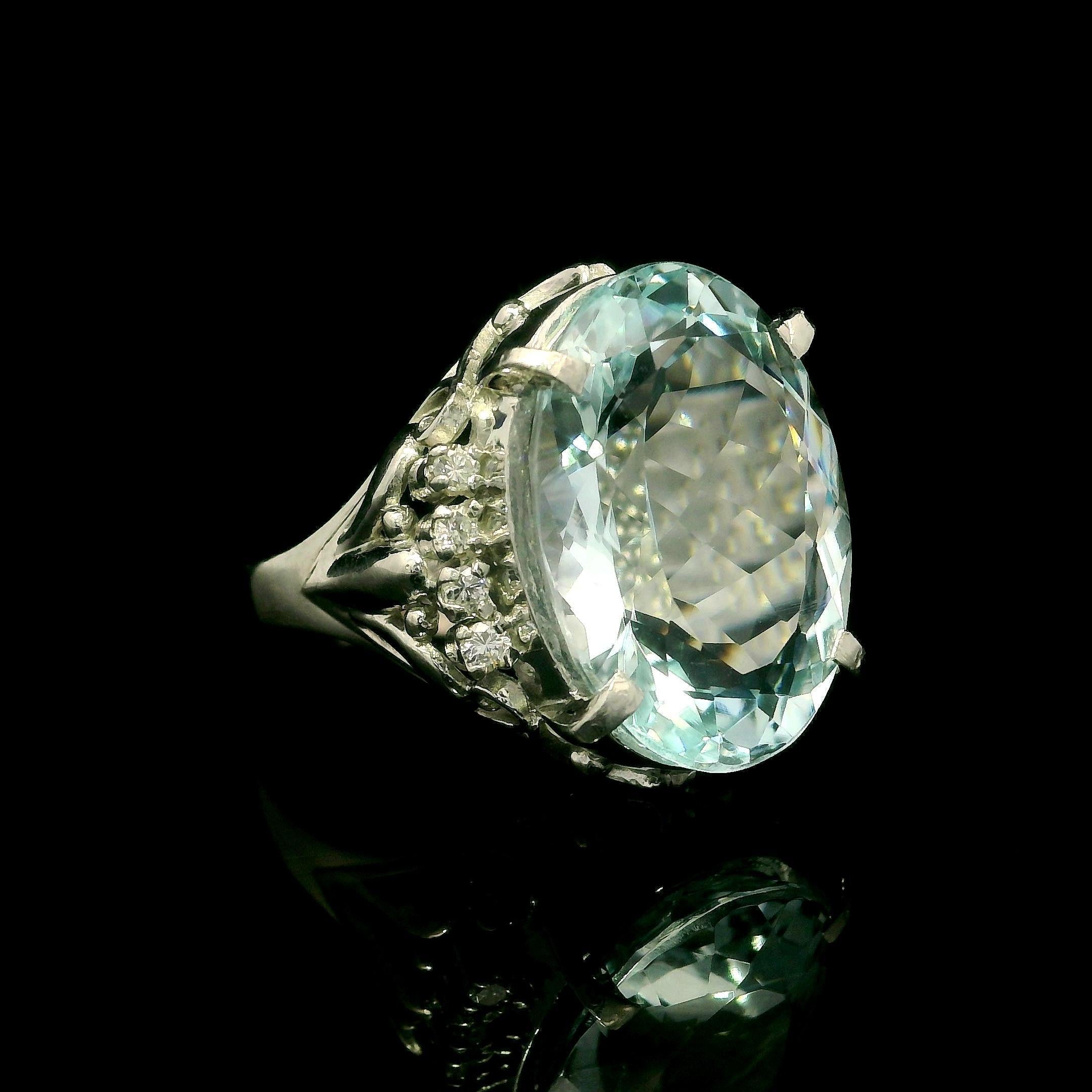 Women's Vintage Platinum 10.85ctw Large Oval Aquamarine & Diamond Open Work Ring For Sale