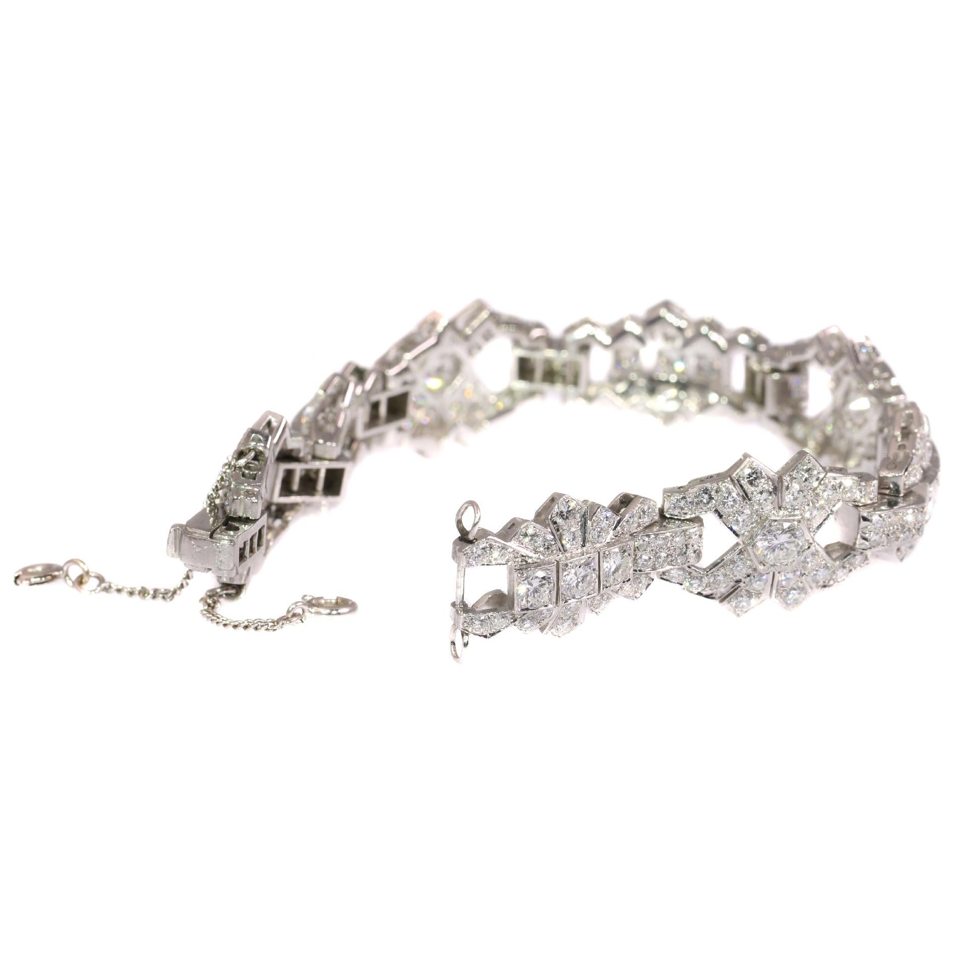 Vintage Platinum 12 Carat Diamond Bracelet, Art Deco Style Made in the 1950s For Sale 1