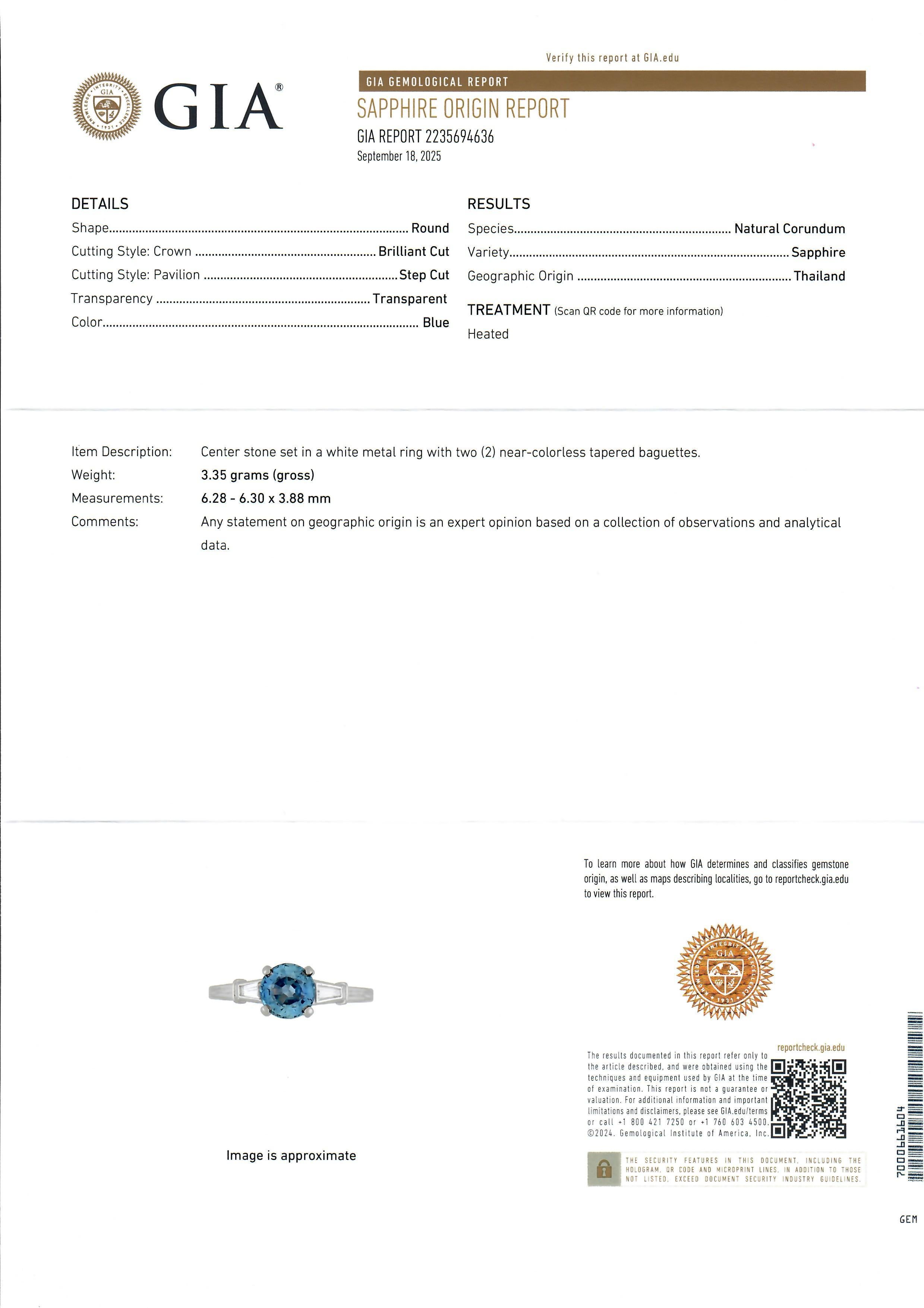 --Pietre: --
(1) Zaffiro naturale autentico - taglio rotondo a gradini - incastonato - colore blu fiordaliso brillante - riscaldato - 1,12ct (circa)
** Vedere i dettagli della certificazione qui sotto per informazioni complete
(2) Diamanti naturali